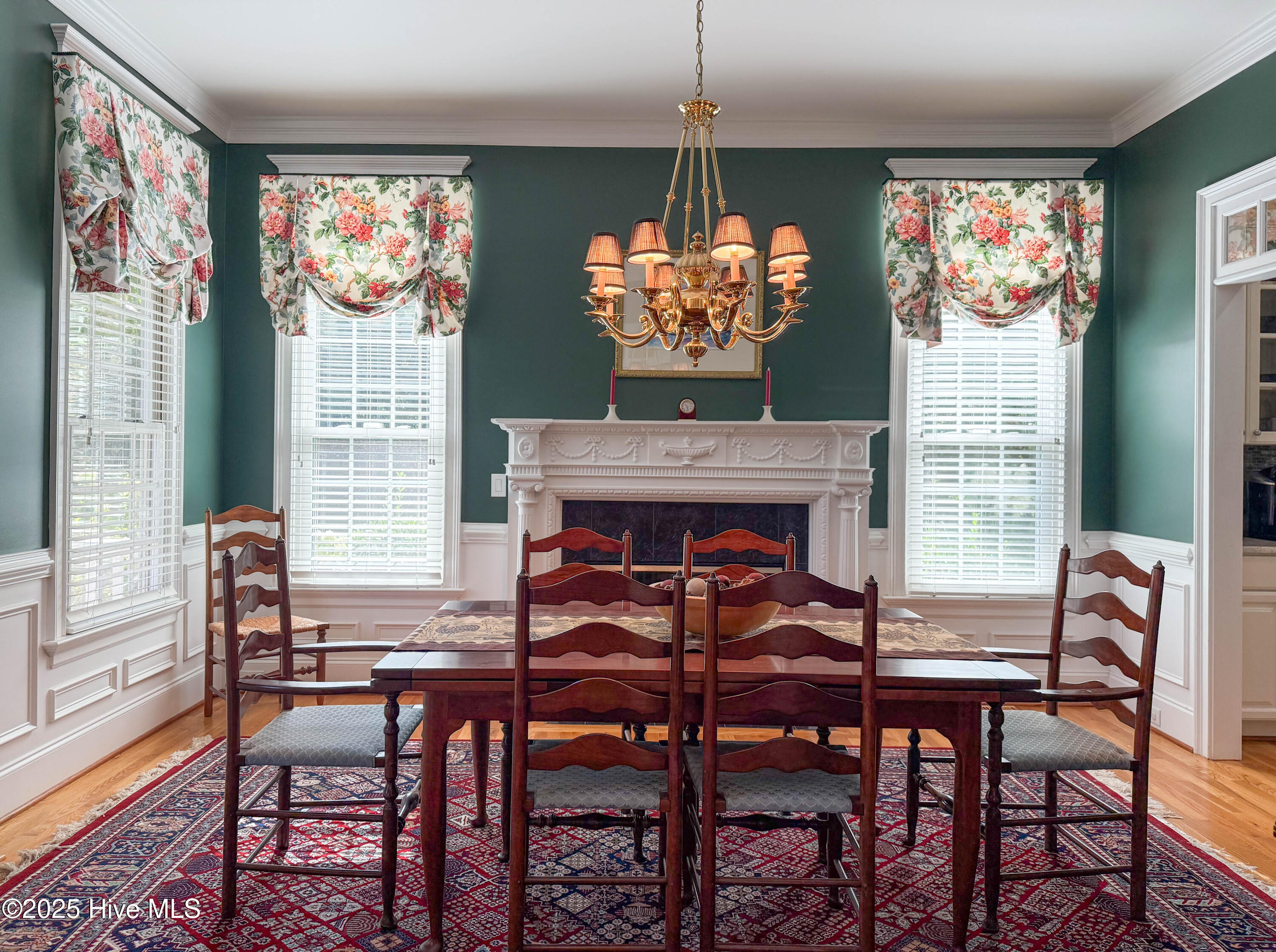 100530340 | Photo 40