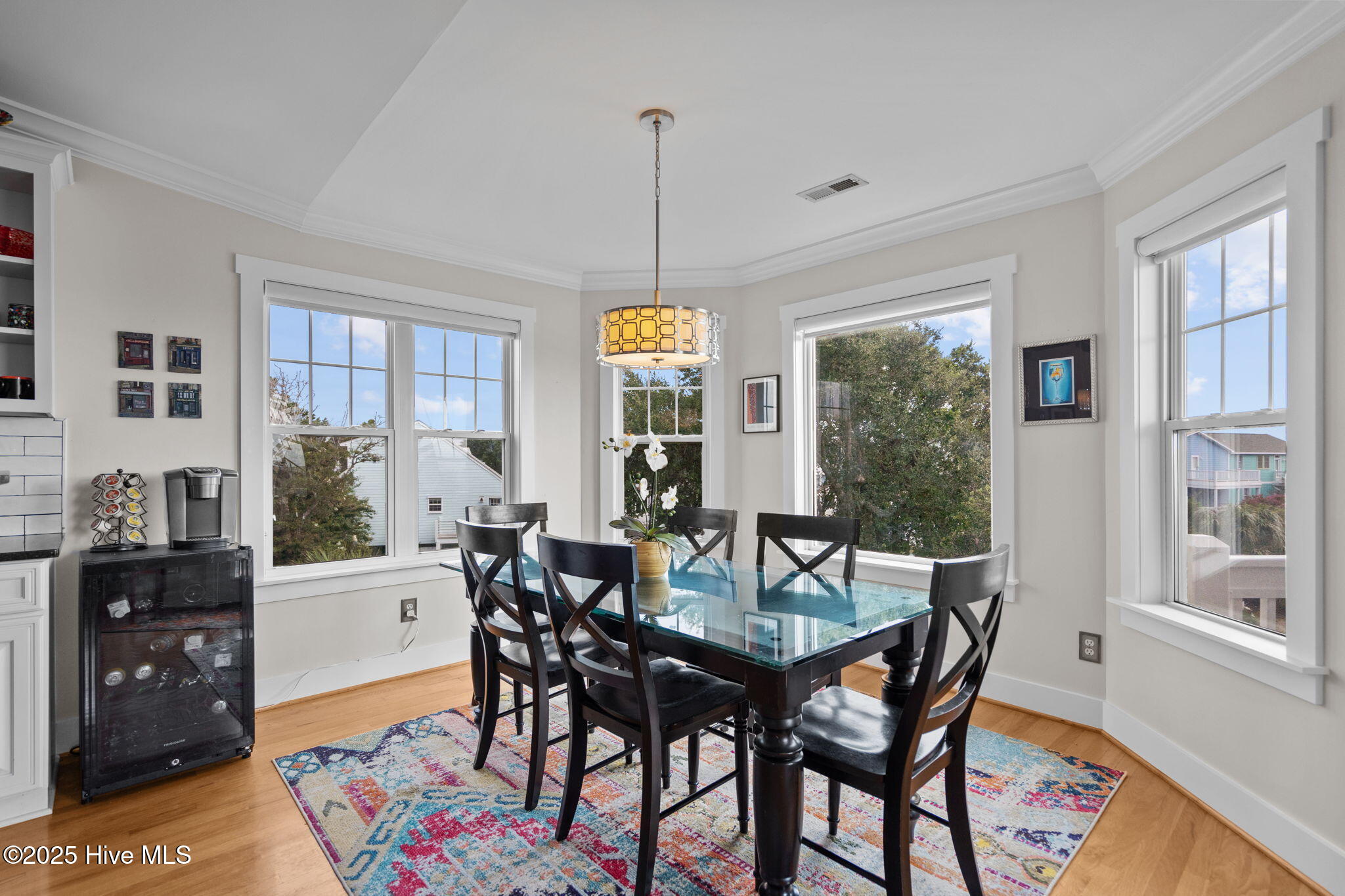 100528762 | Photo 29