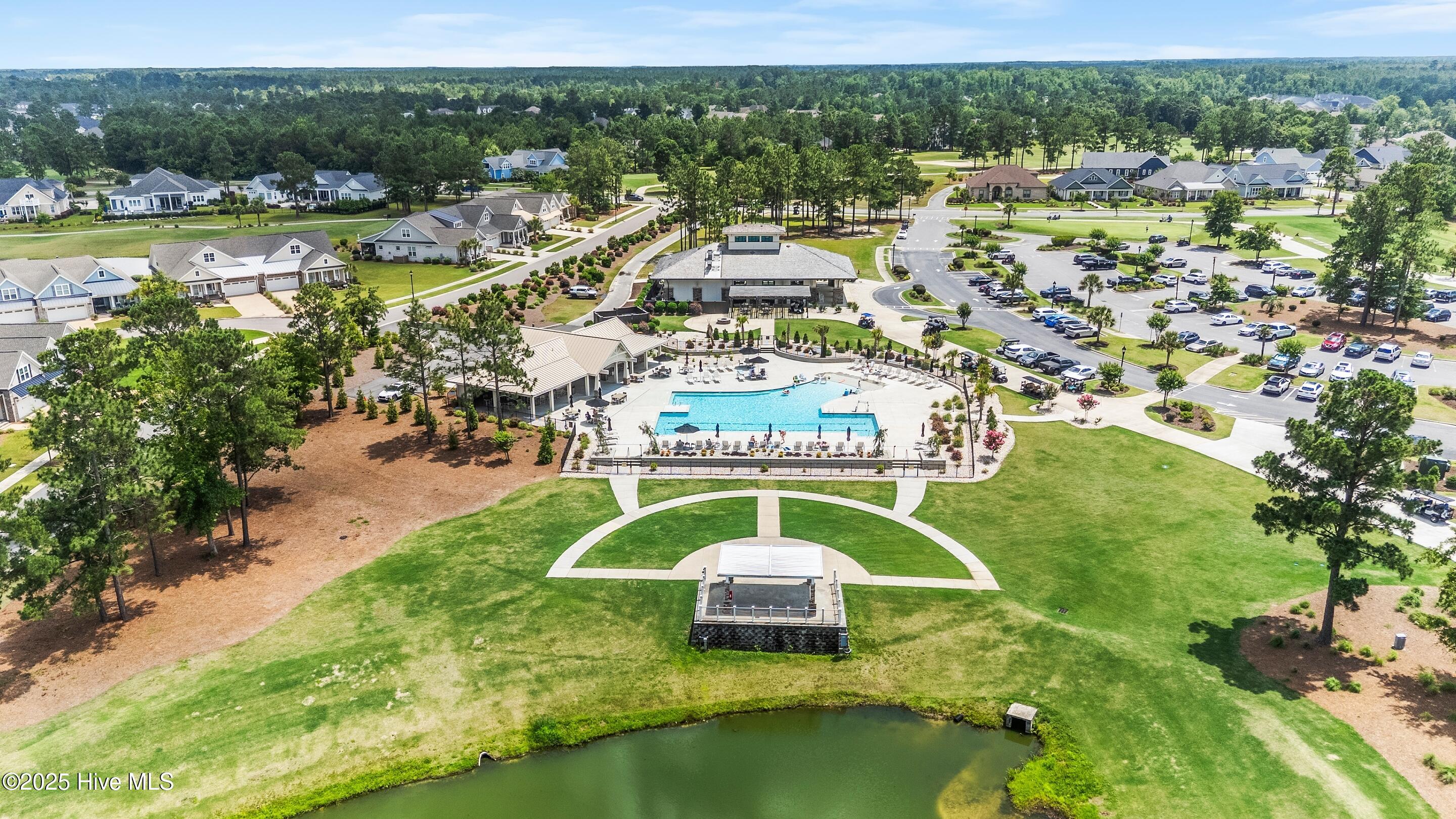 100521657 | Photo 65