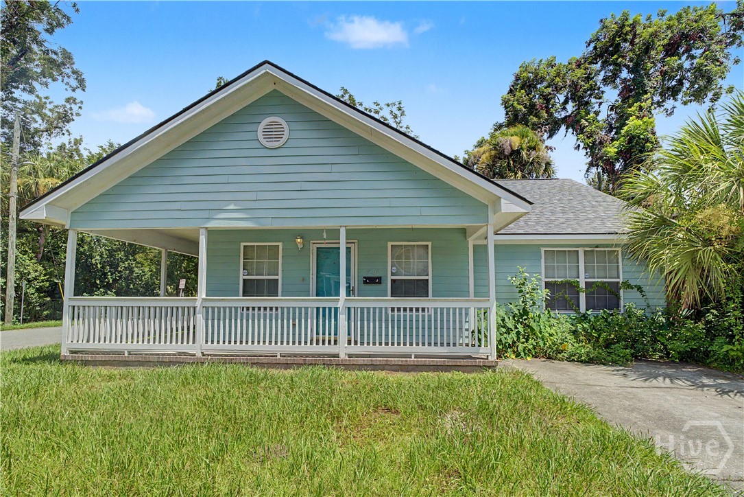 1st image of 1202 E Waldburg St, Savannah, GA 31404 | MLS# SA363314