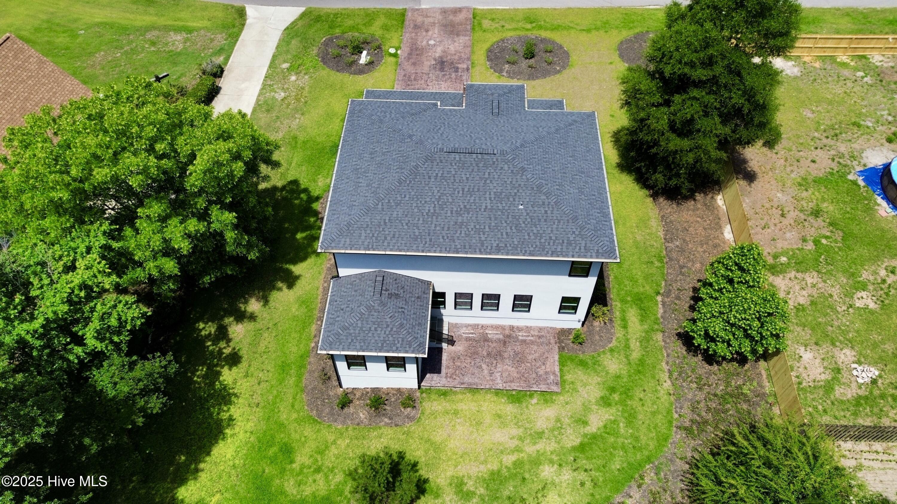 100508502 | Photo 88