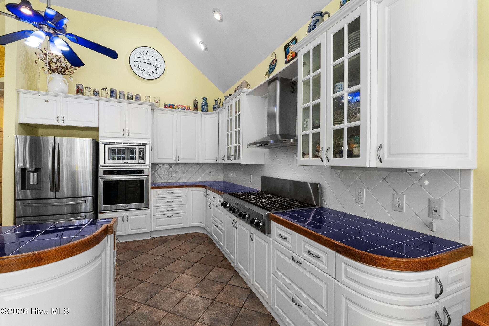 100565565 | Photo 20