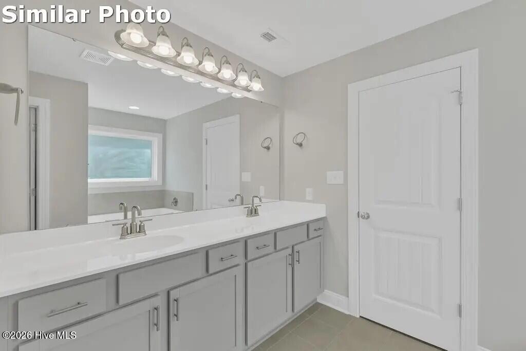 506 E Black Water Lane,Maysville
