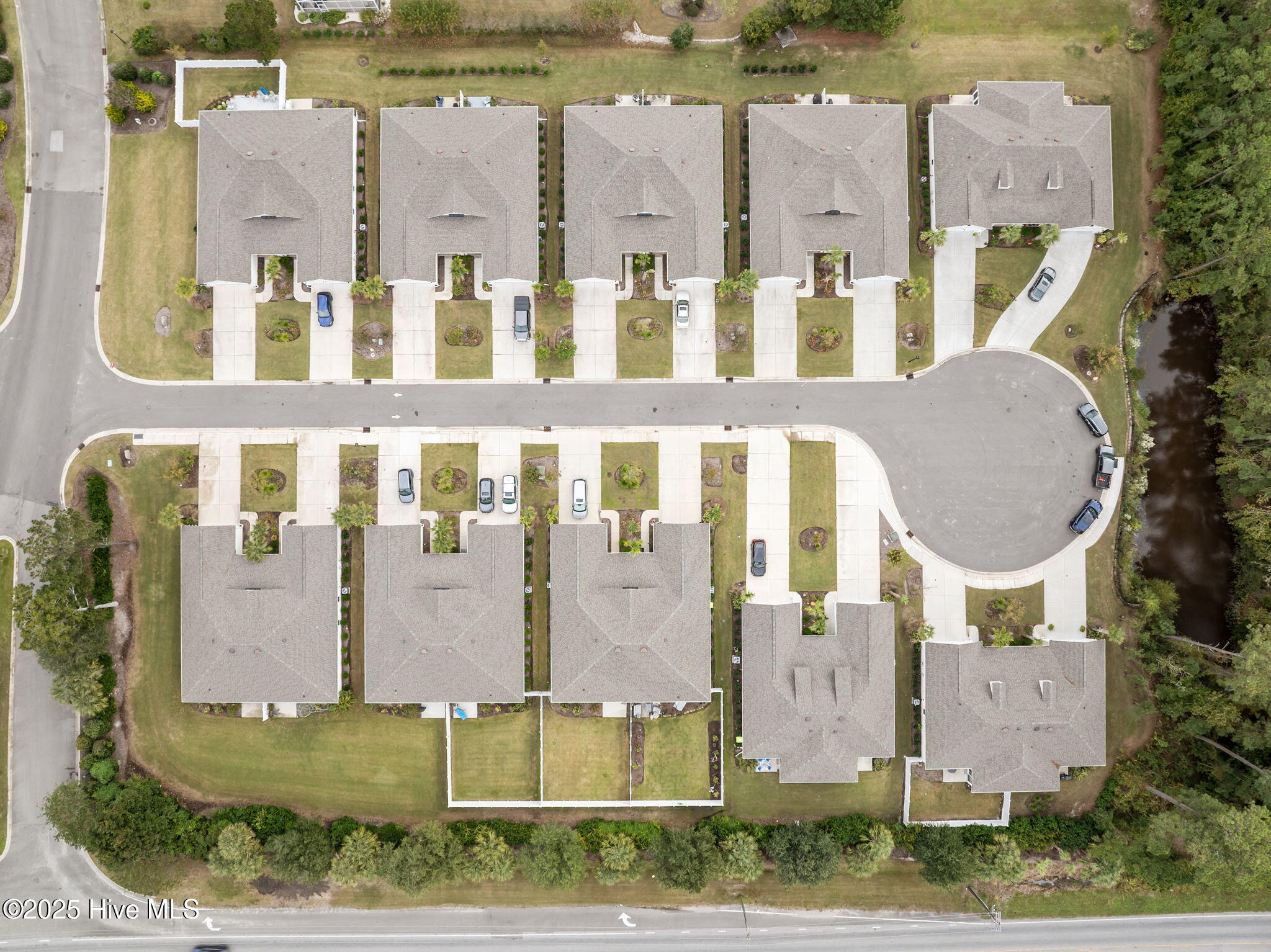 100539451 | Photo 47