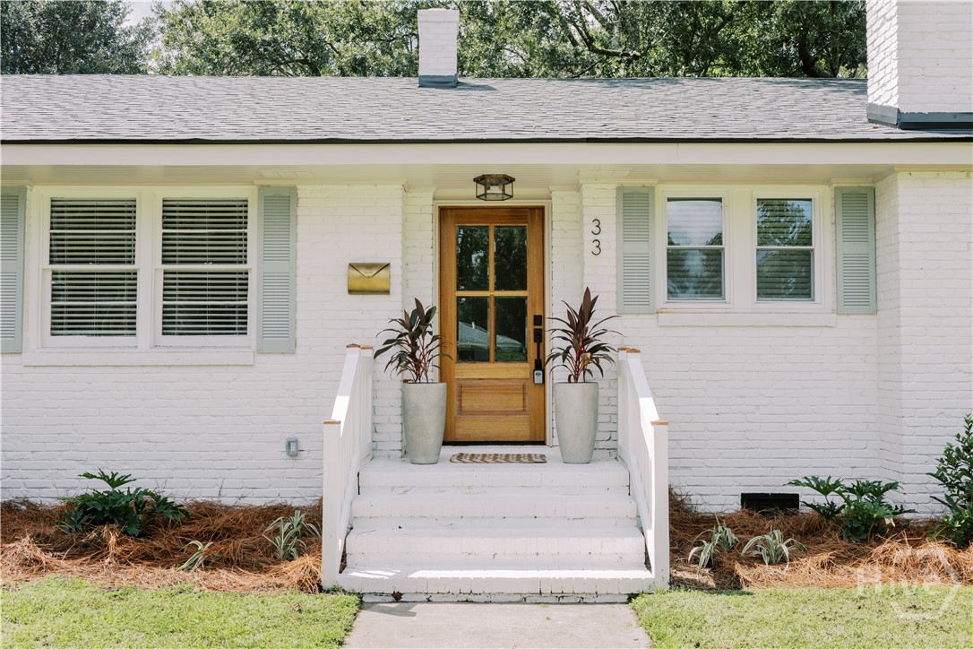 2nd image of 33 E 63rd St, Savannah, GA 31405 | MLS# SA363424