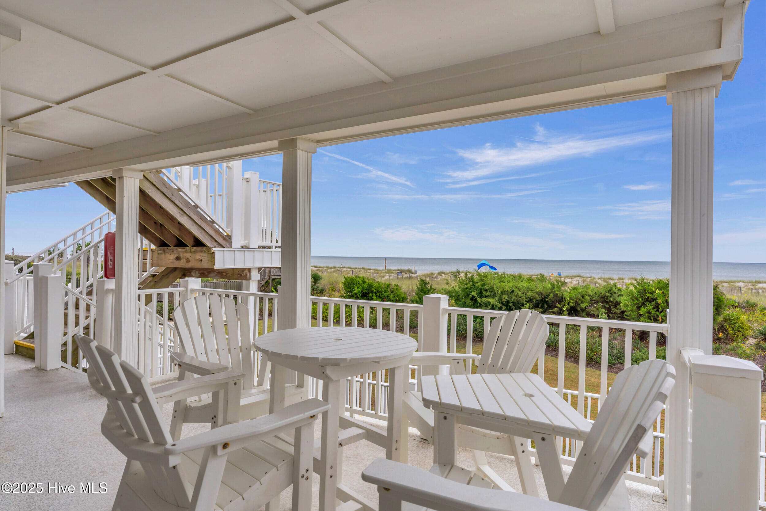 100538531 | Photo 23