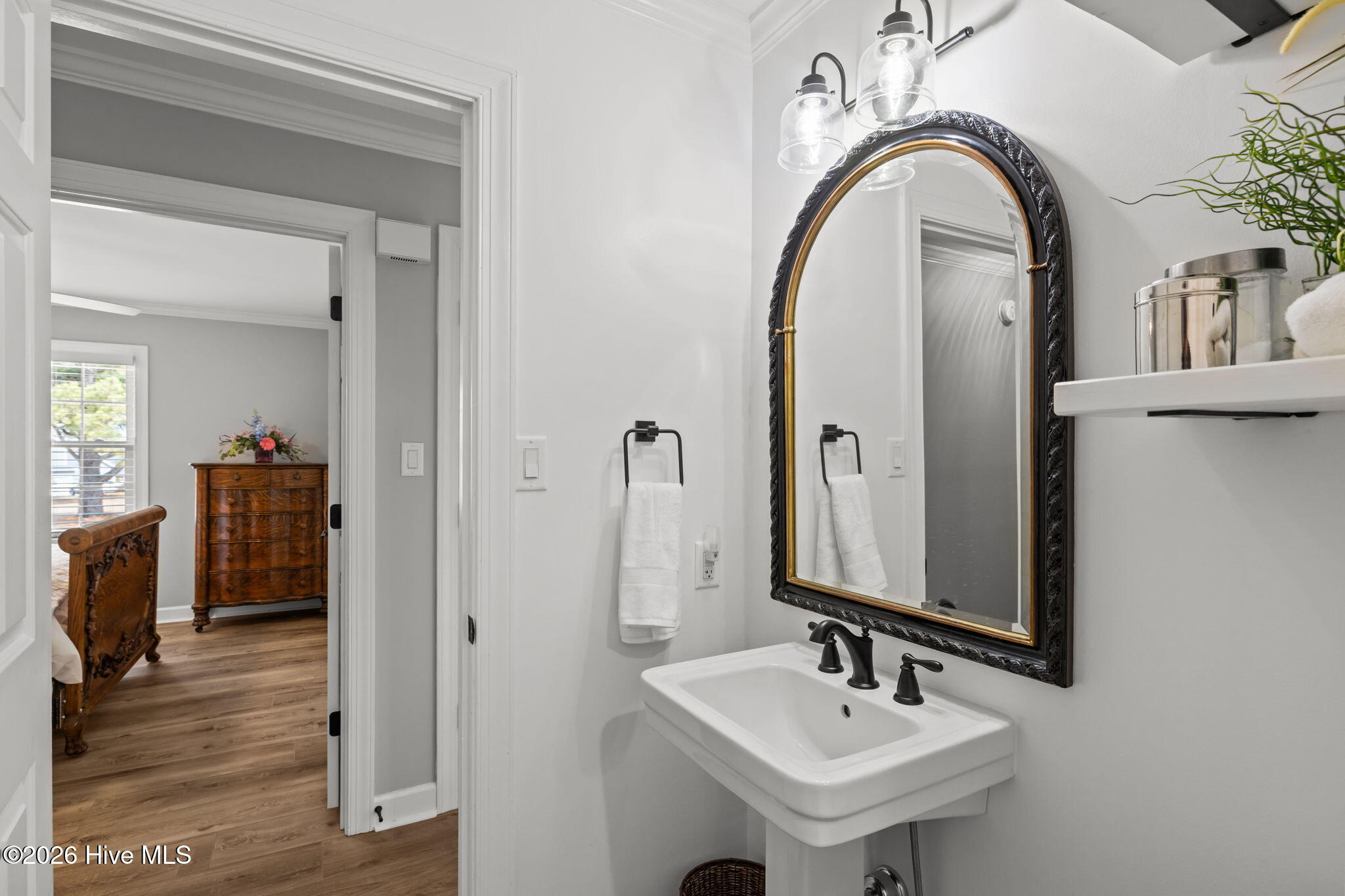 100555597 | Photo 35