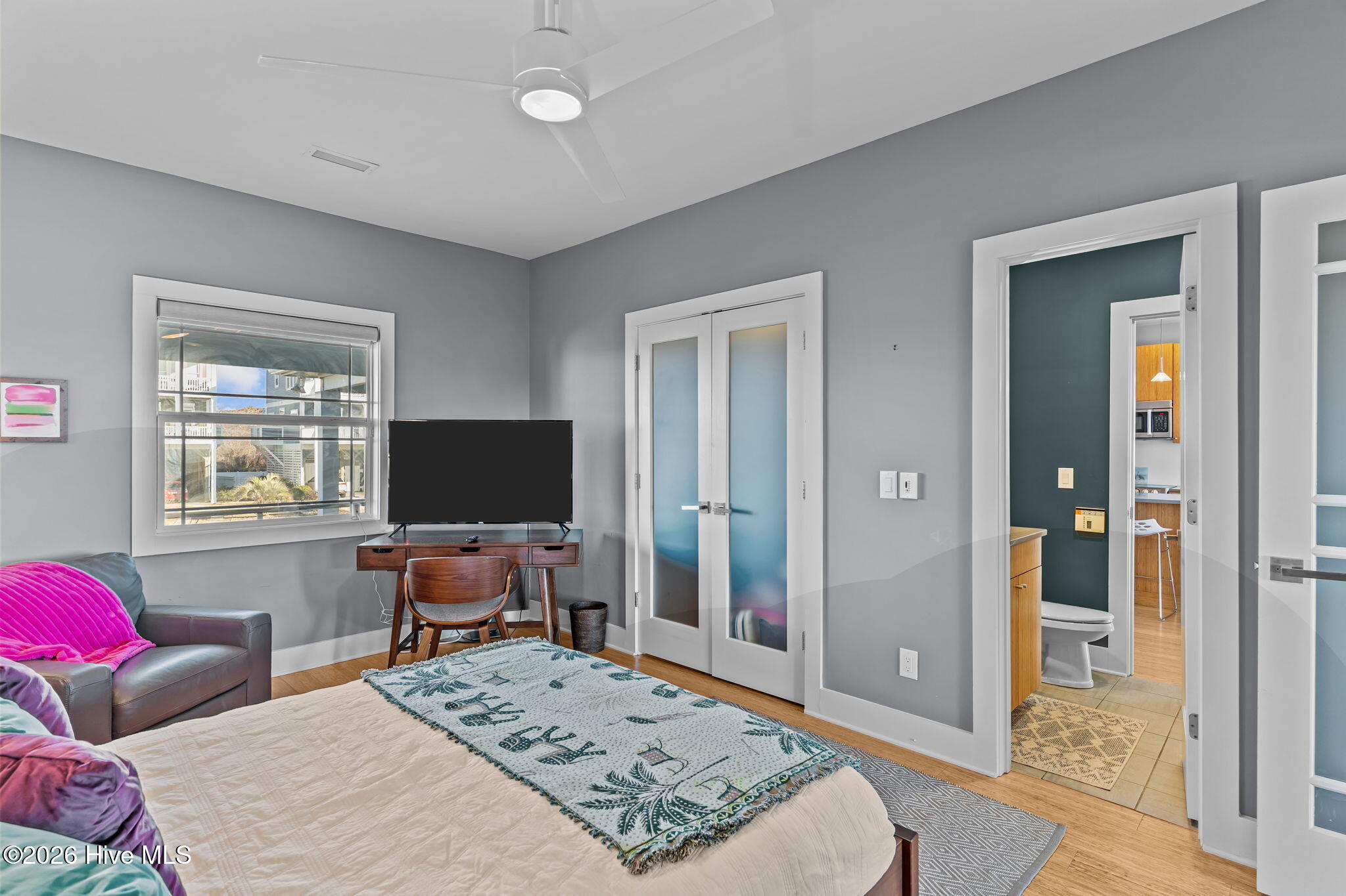 100552258 | Photo 19