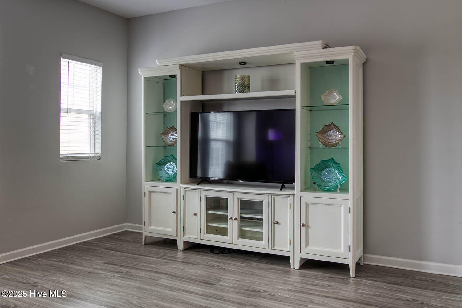 100495434 | Photo 14