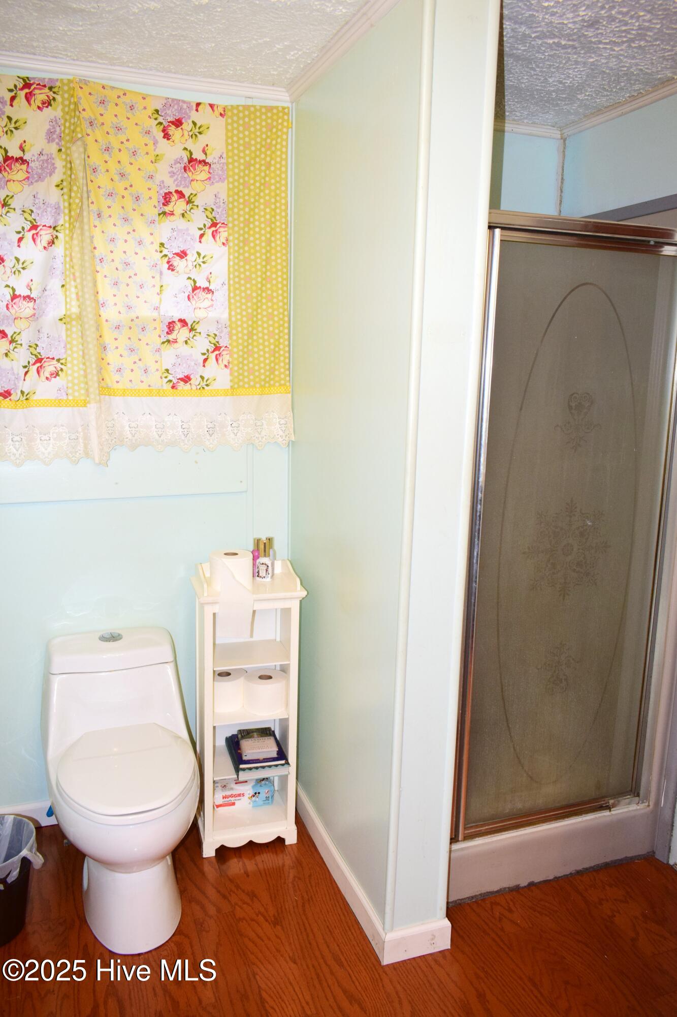 100543289 | Photo 33