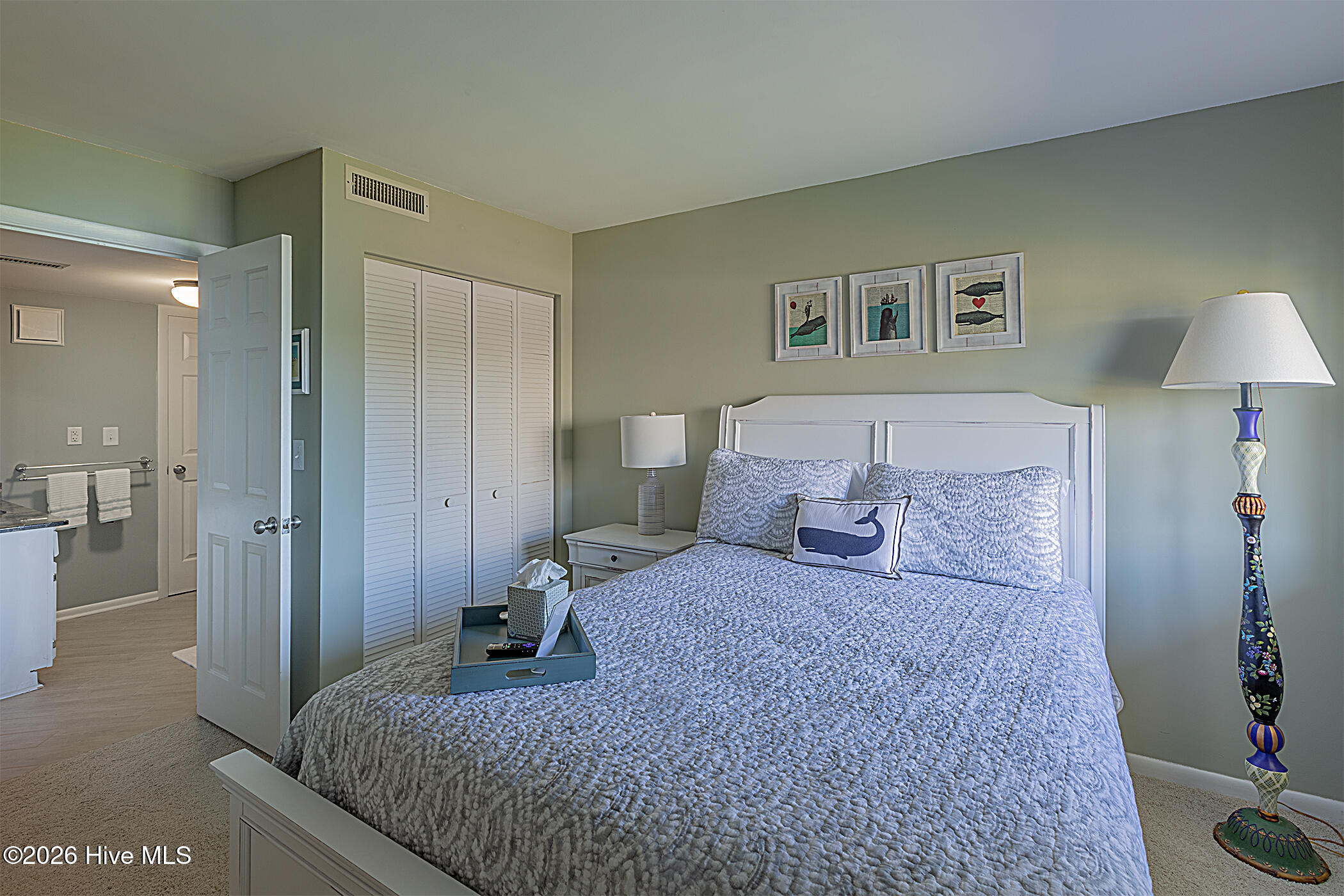 100551765 | Photo 29