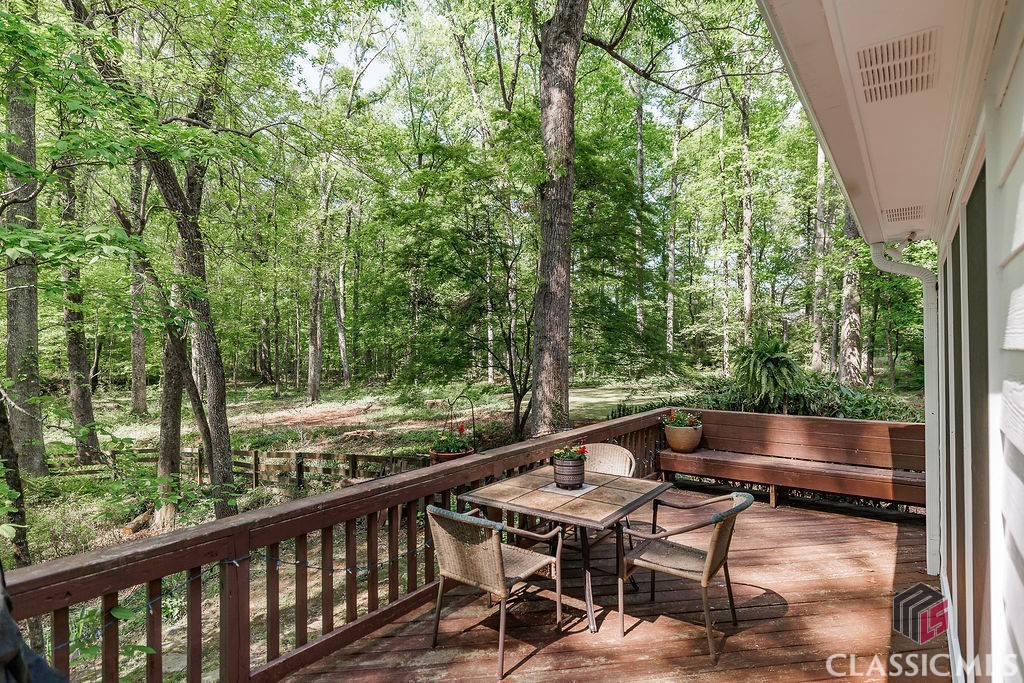 1031 Long Branch Run