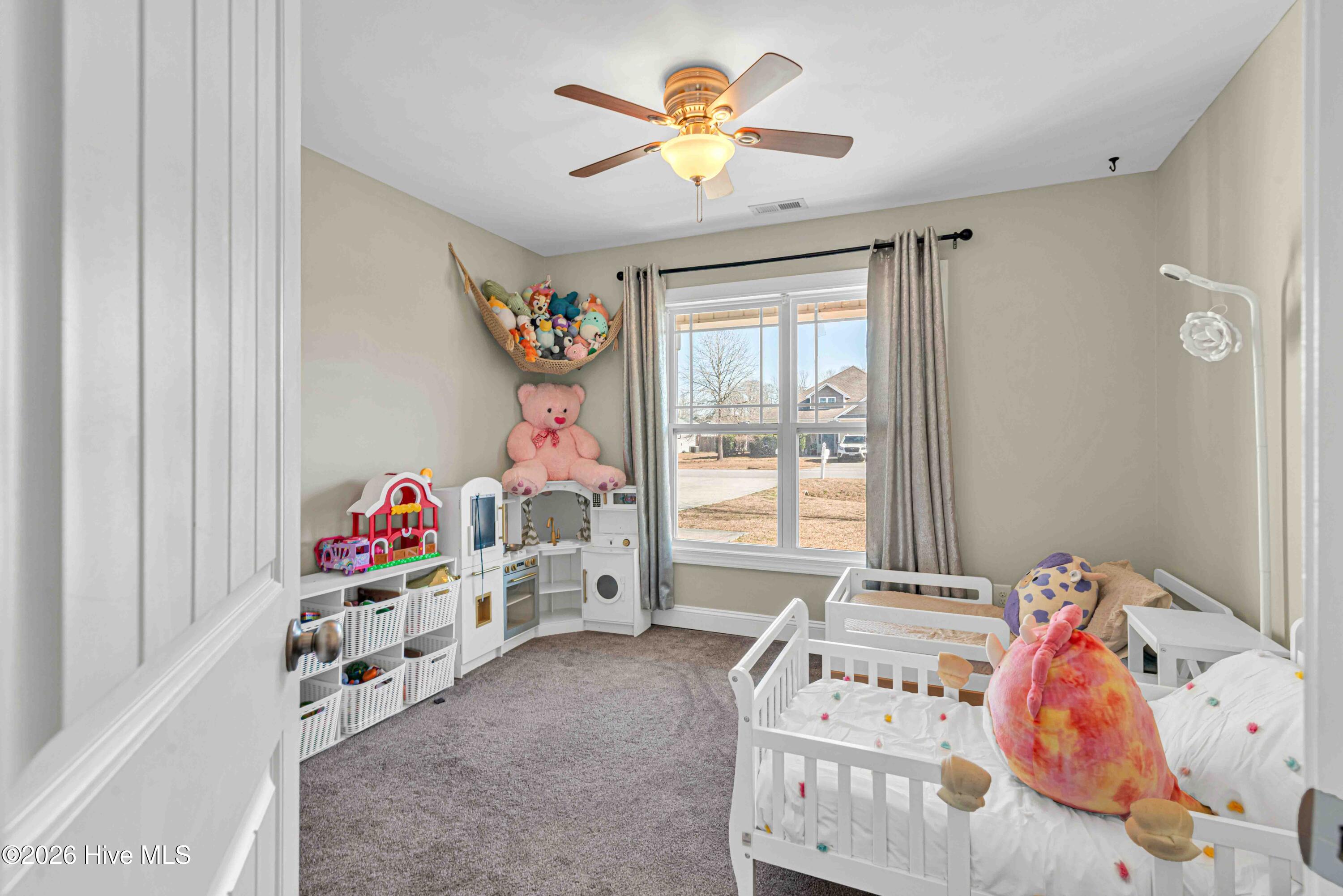 100553192 | Photo 26