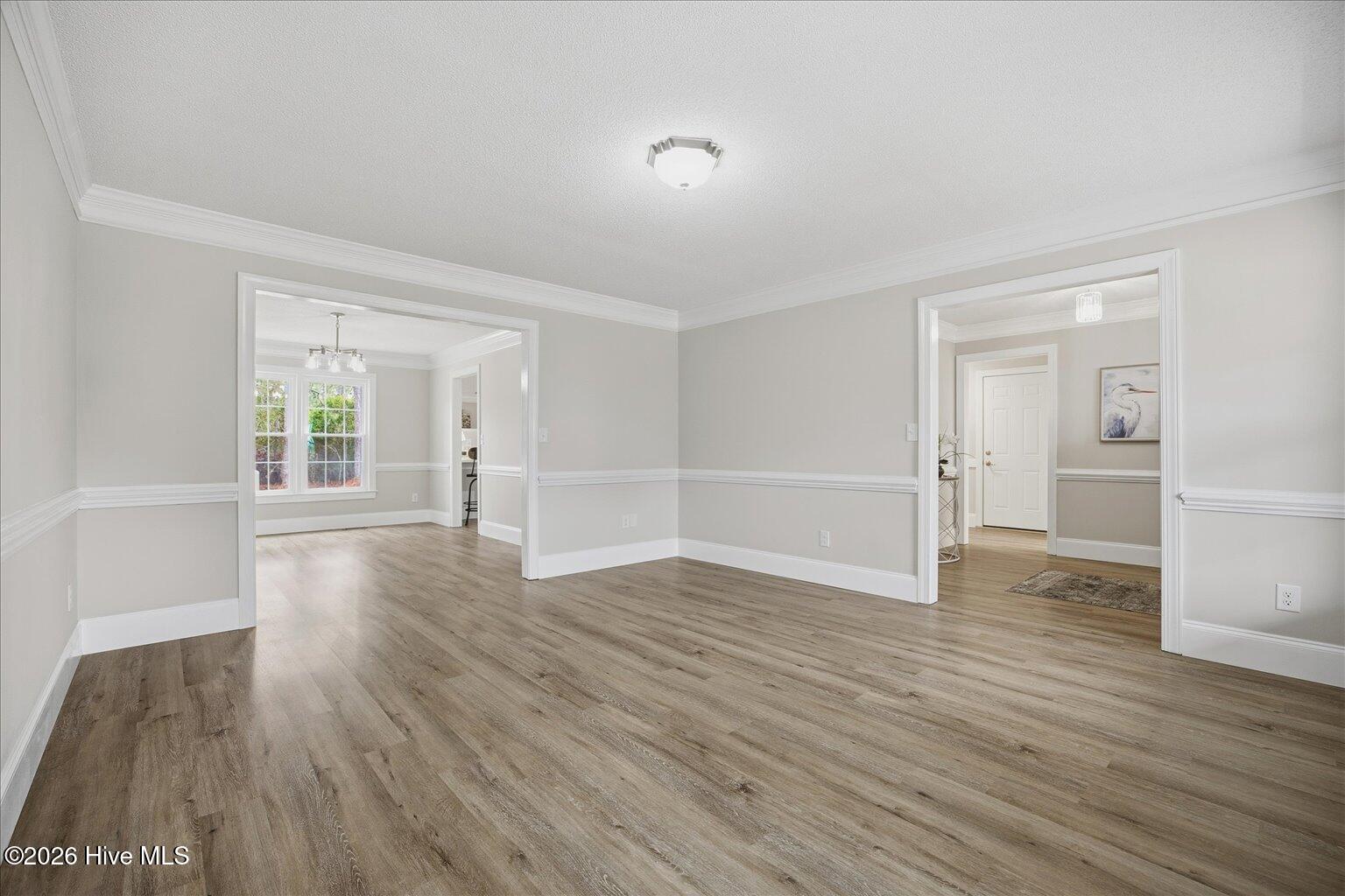 100555379 | Photo 13