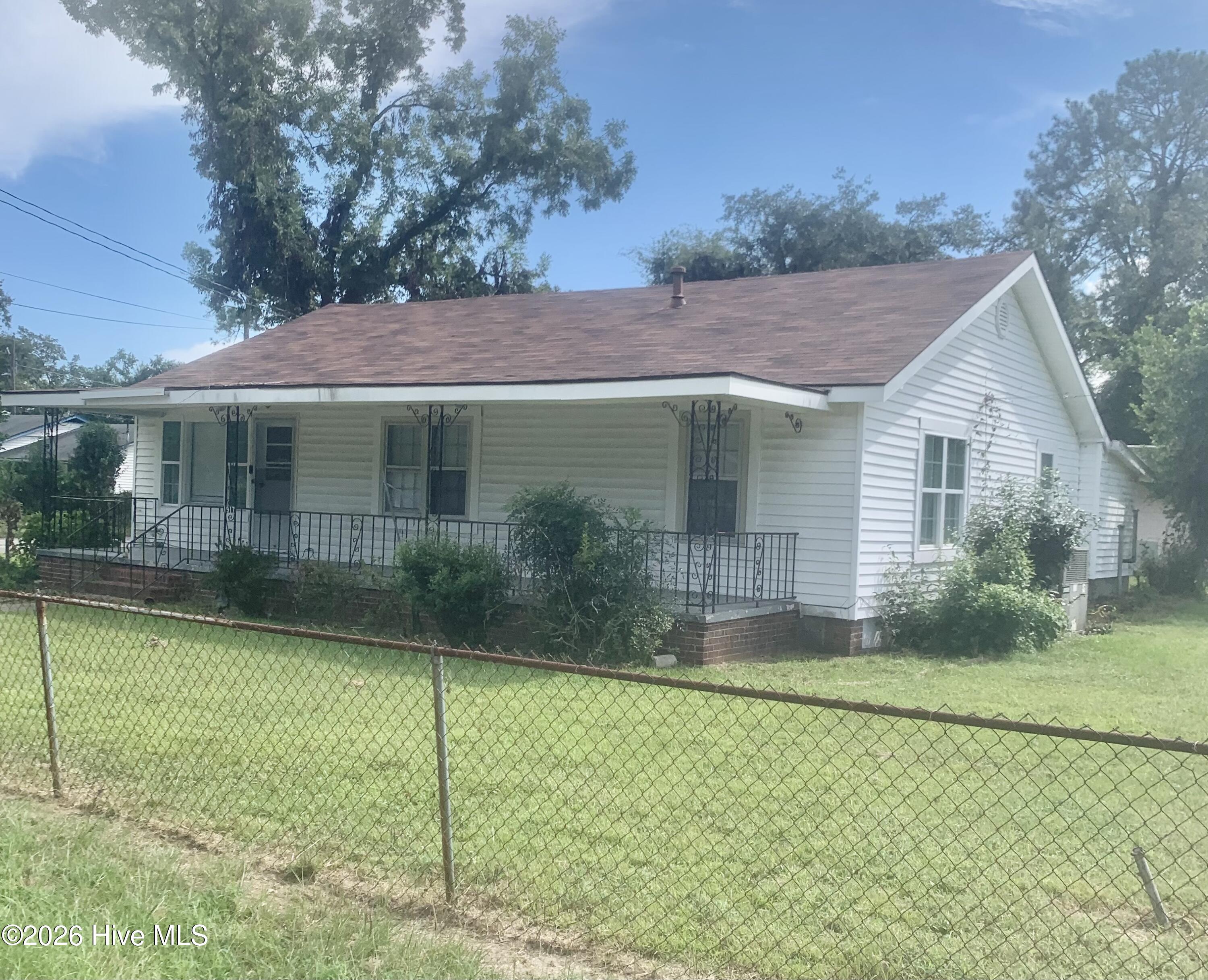 Photo 3 of Single family home for sale at 1917 Lazenby Dr, Augusta, GA 30906 | MLS# 100602788 | Listing updated on 2026-10-01