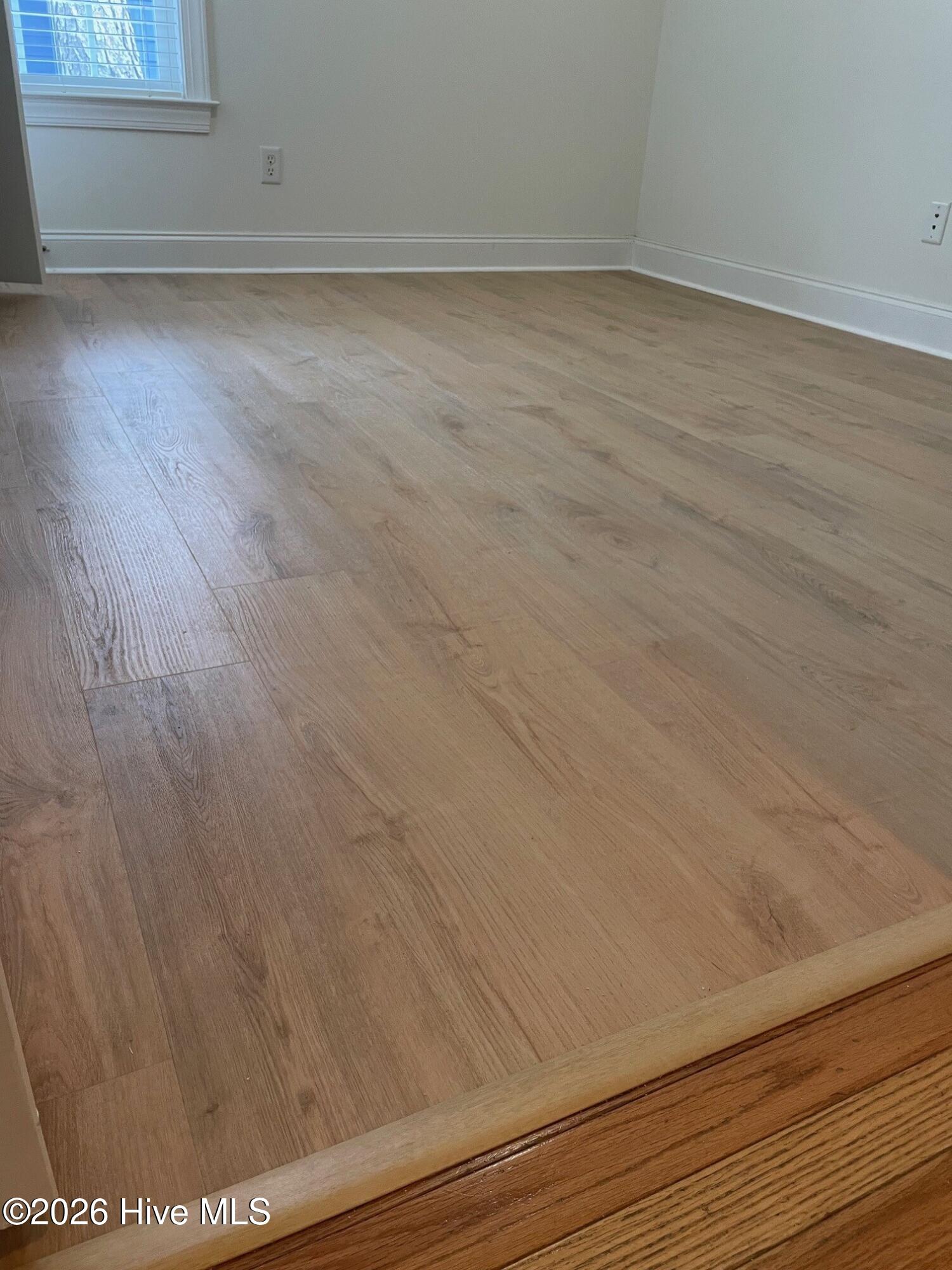 100534770 | Photo 23