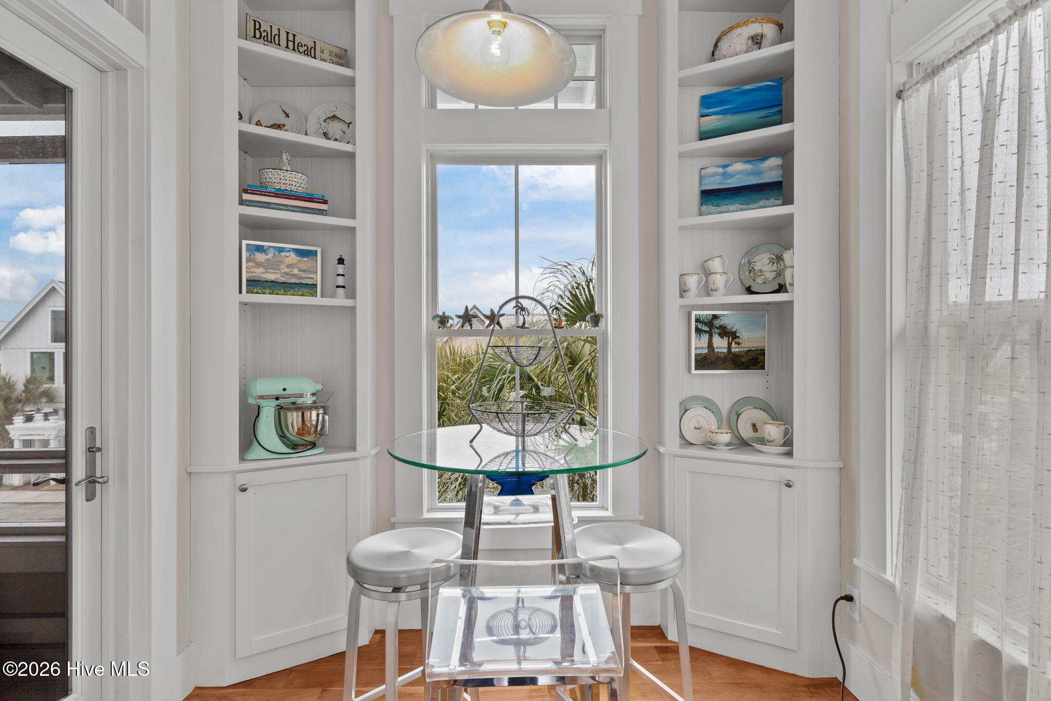 100555119 | Photo 15