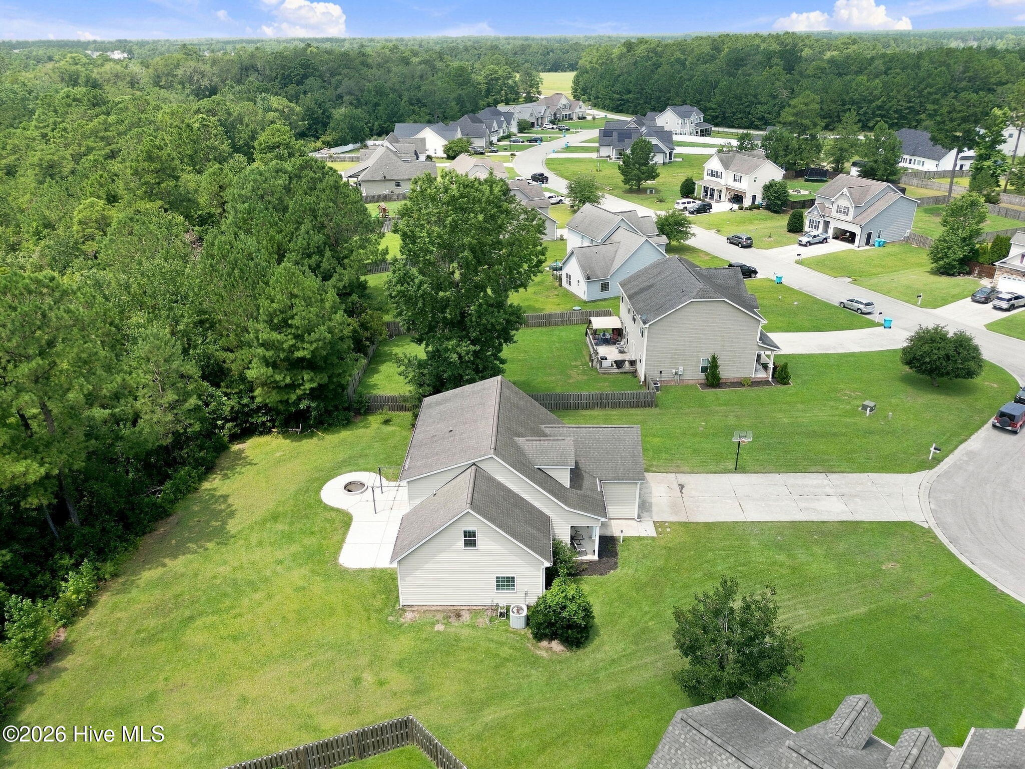 302 Squire Court,Maple Hill