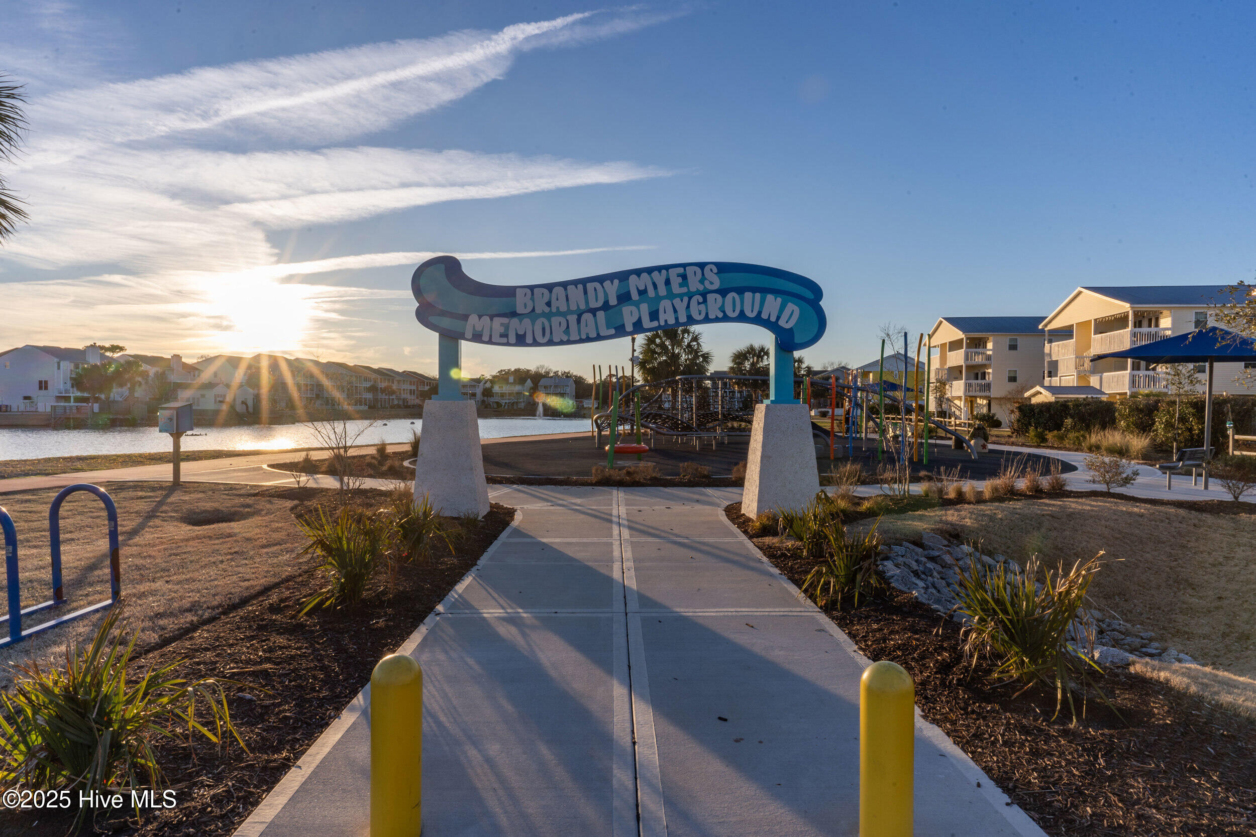 405 Ivy Lane, Carolina Beach, NC, 28428