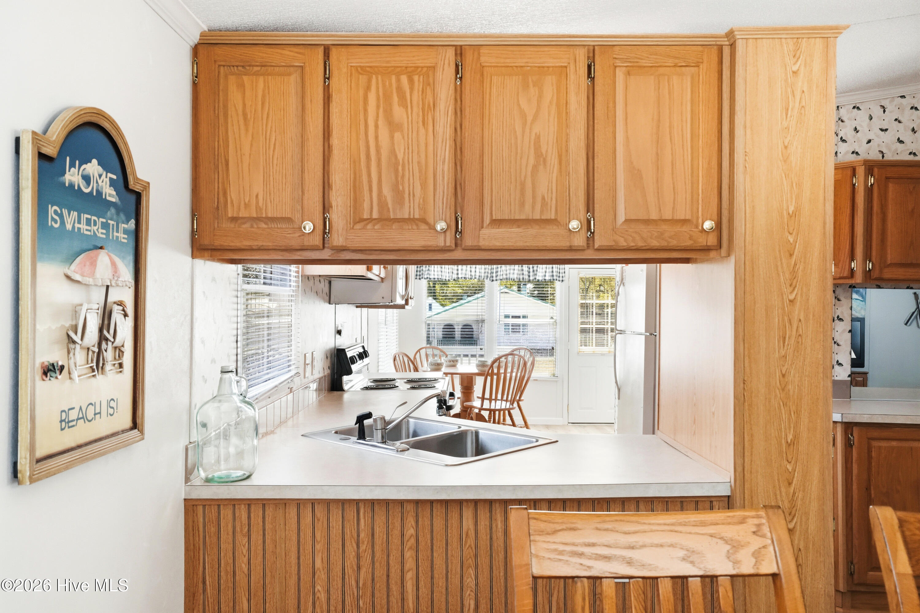 100565641 | Photo 17