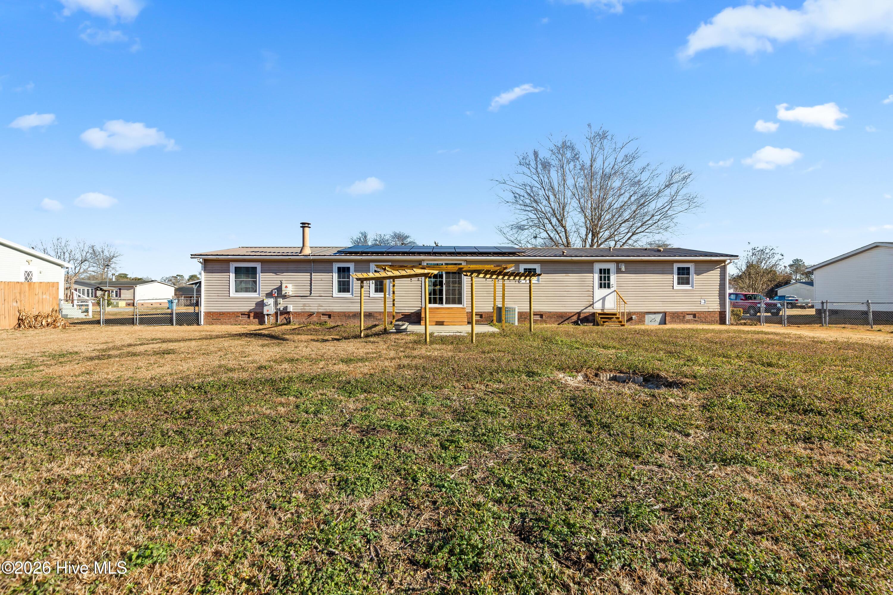 100551408 | Photo 37