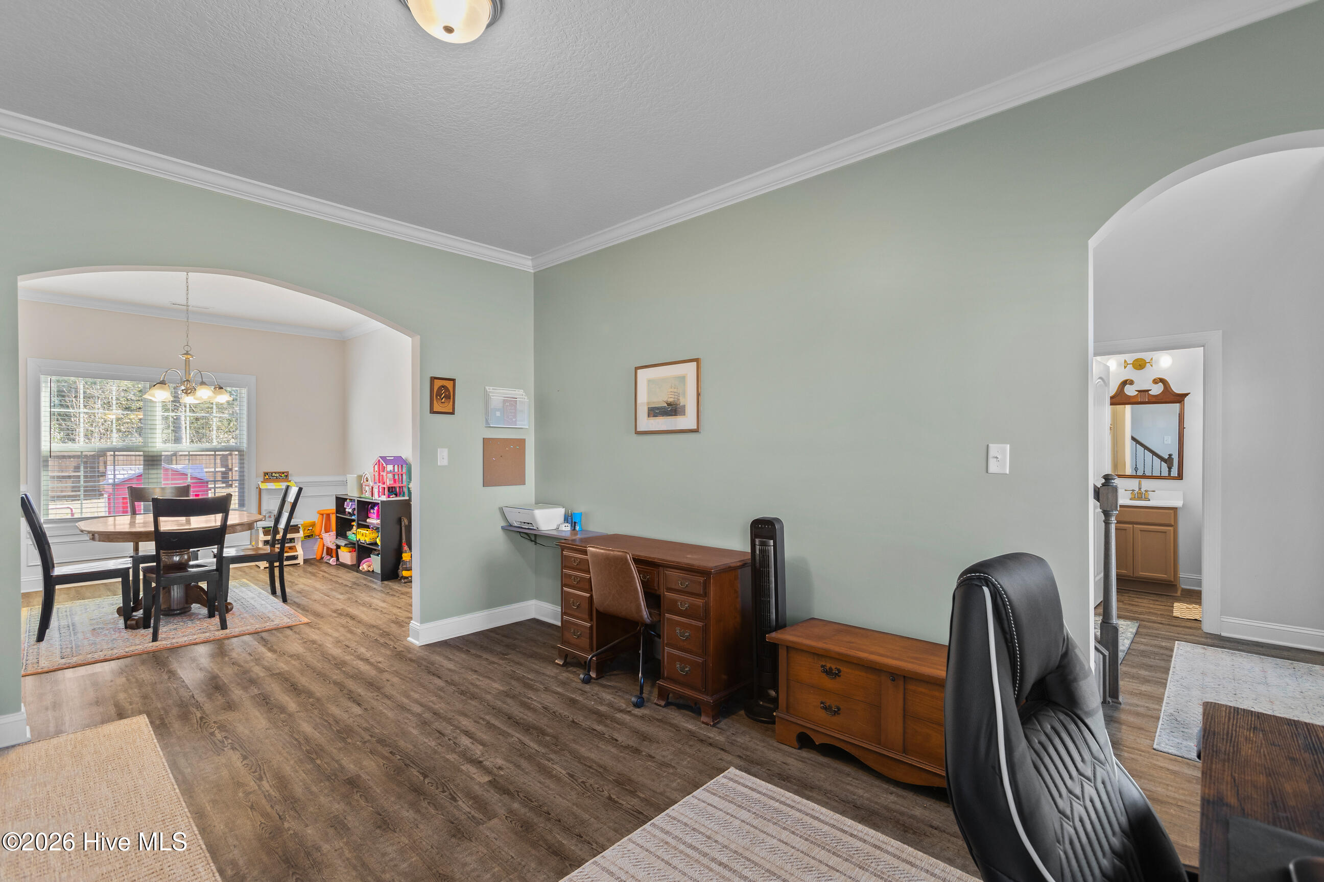 100561419 | Photo 18