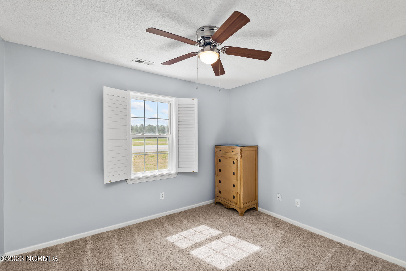 100542320 | Photo 22