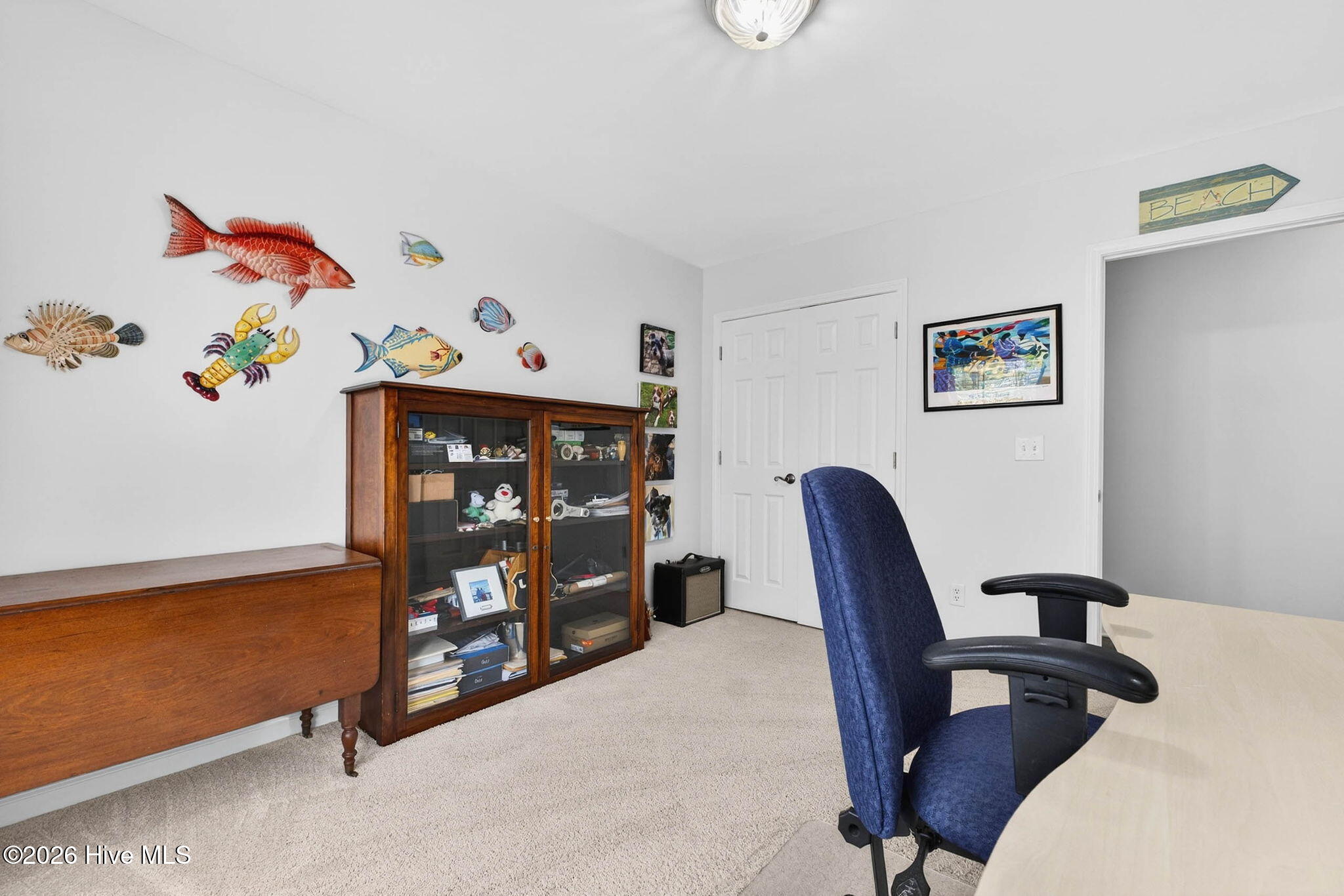 100562589 | Photo 51