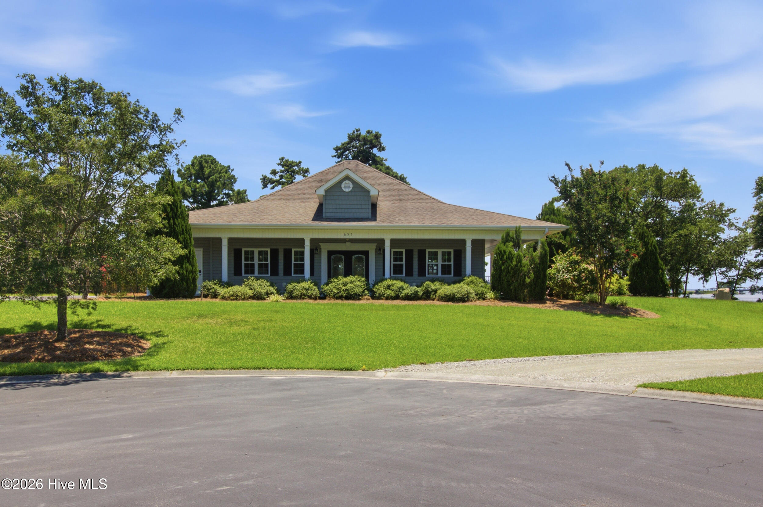 434 Southern Plantation Drive S,Oriental