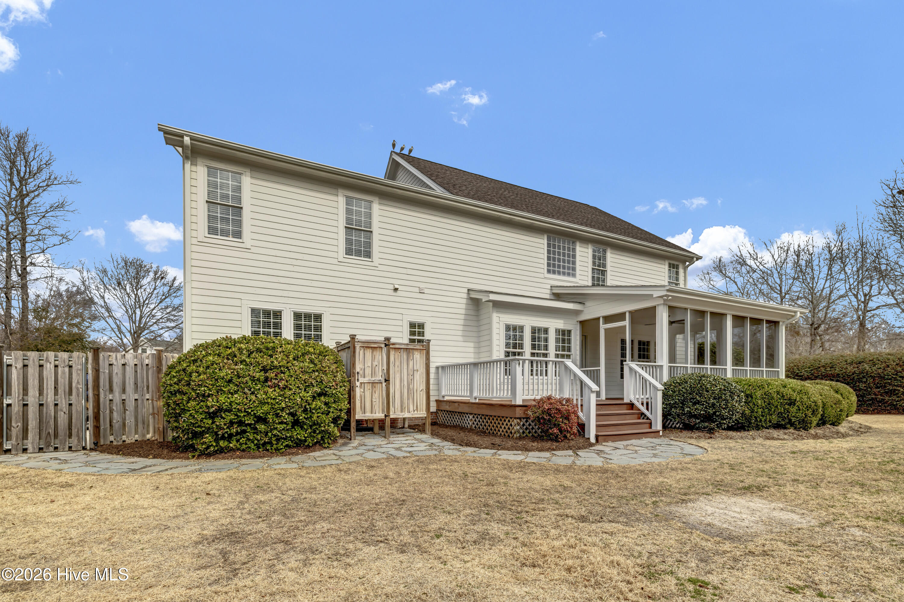 100555649 | Photo 39