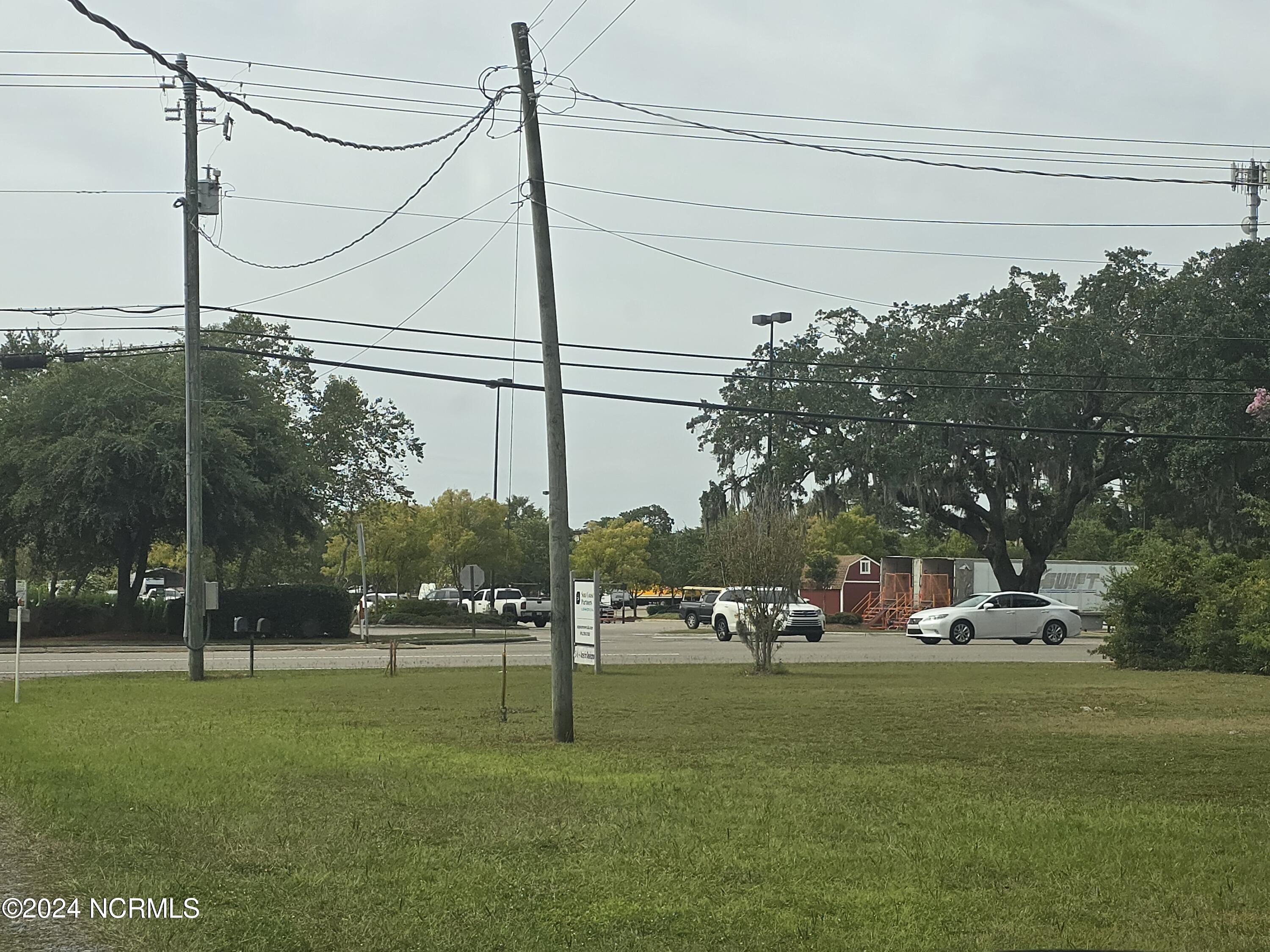 100466461 | Photo 19