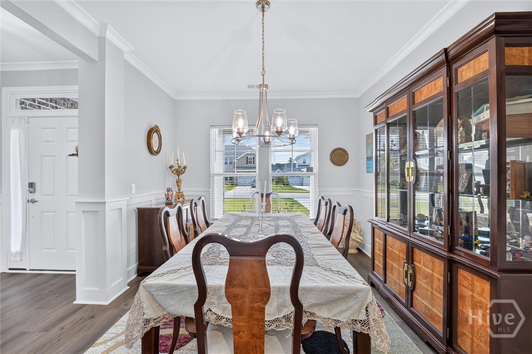 Formal Dining