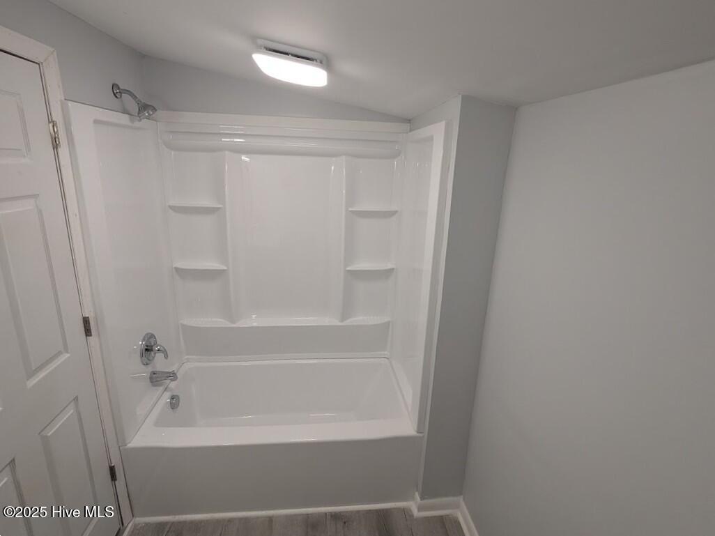 100541231 | Photo 21