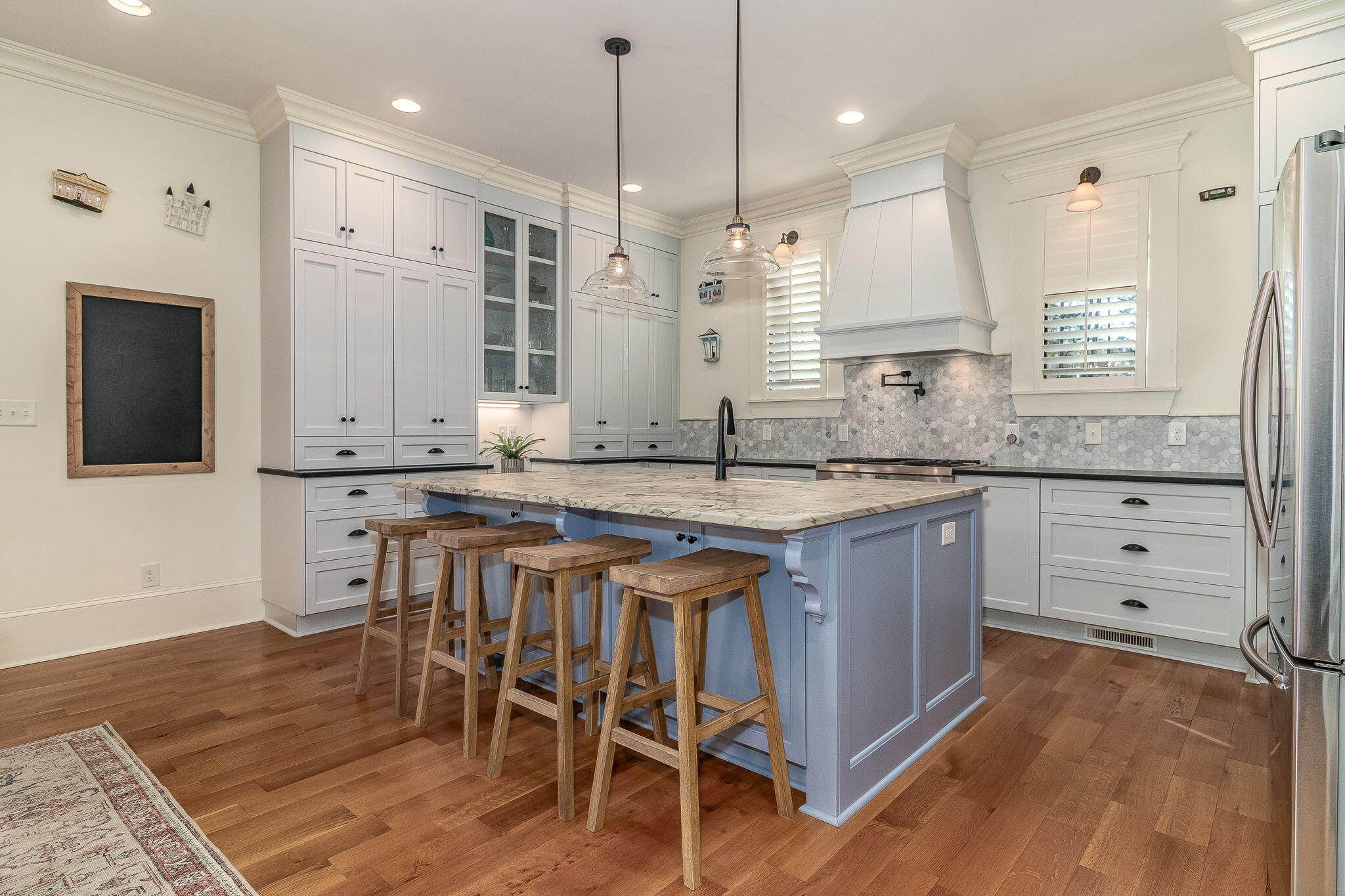 22-web-or-mls-2844 TOWERING OAK DR. ©--1