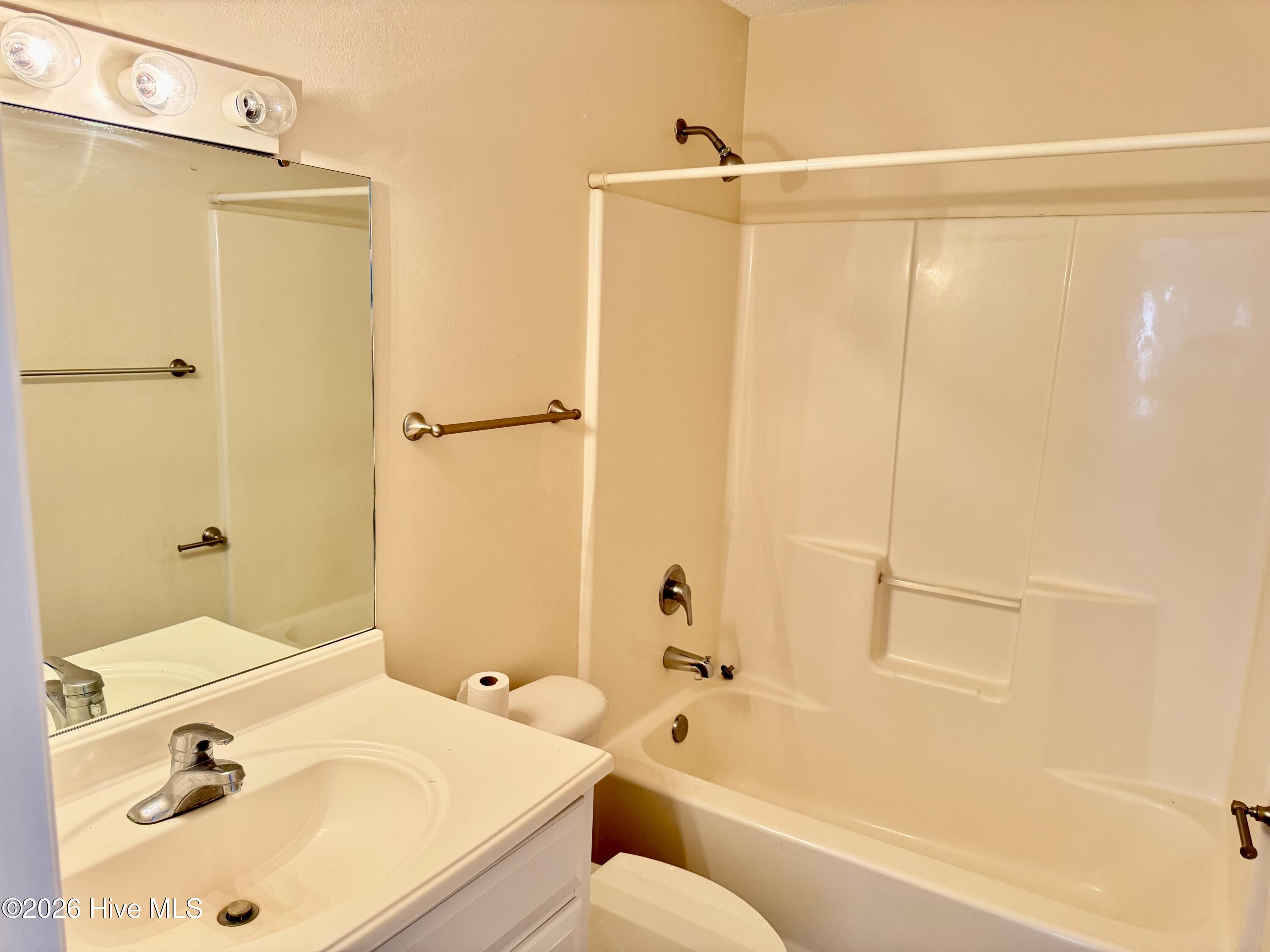 108 Iron Creek Commons, Washington, NC, 27889