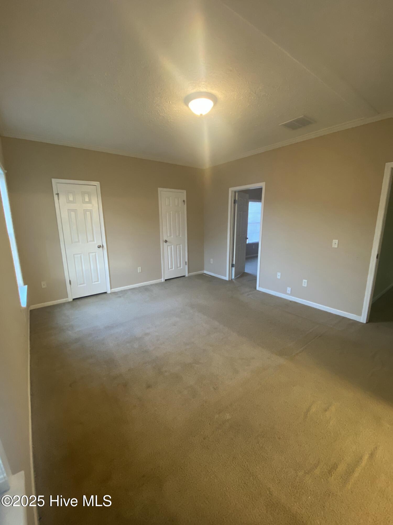 152 Meadowlark Lane,Newport