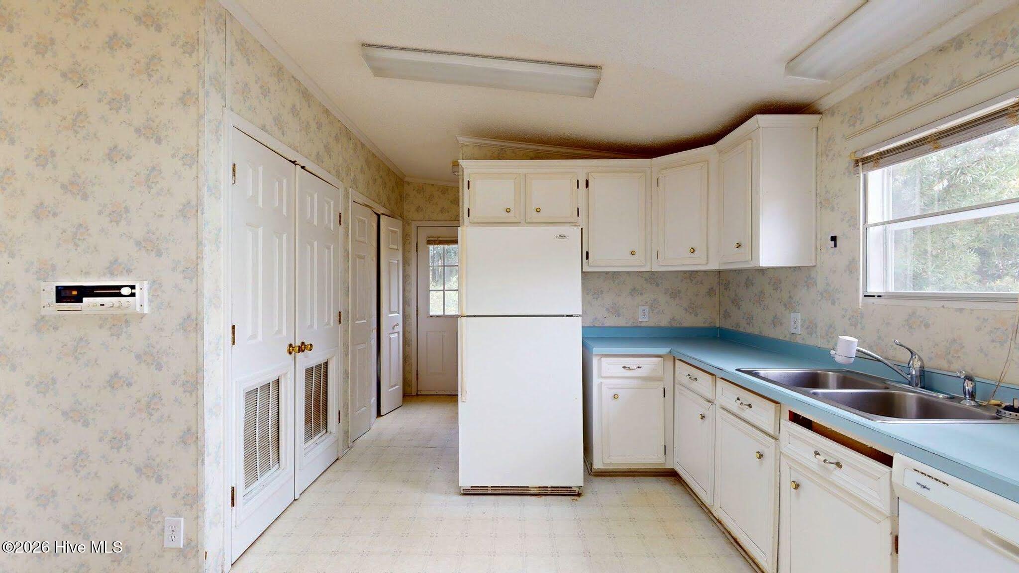 4100-Masonboro-Loop-Rd-03252026_204125