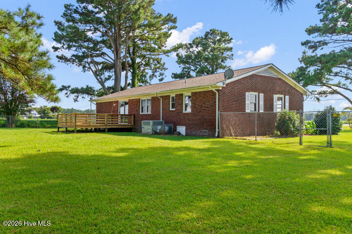 22367 Nc Highway 55,Oriental