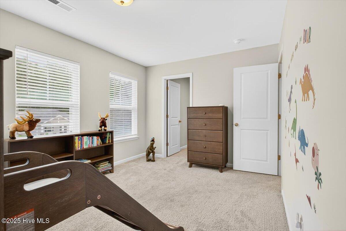 100566307 | Photo 29