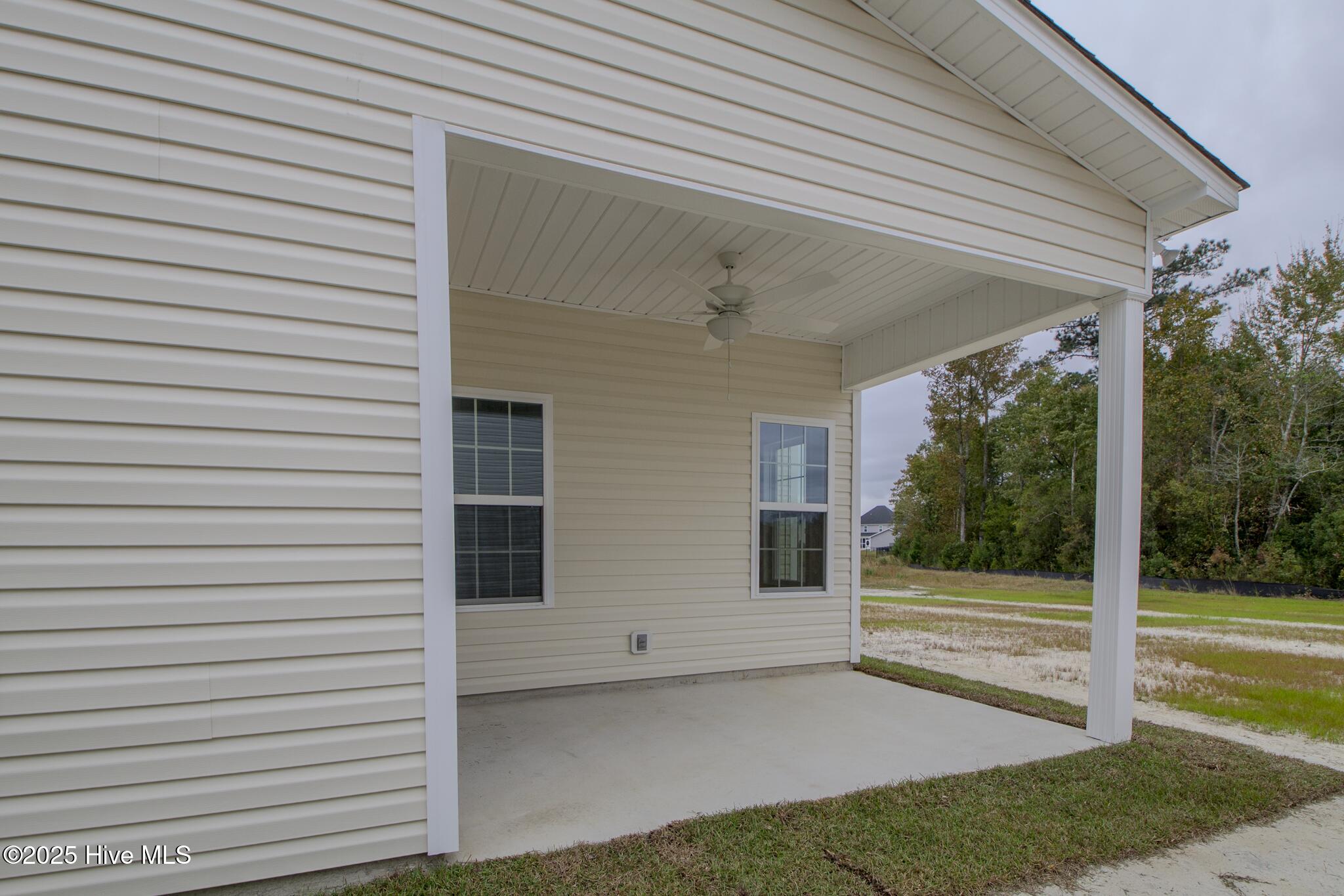 100493644 | Photo 38