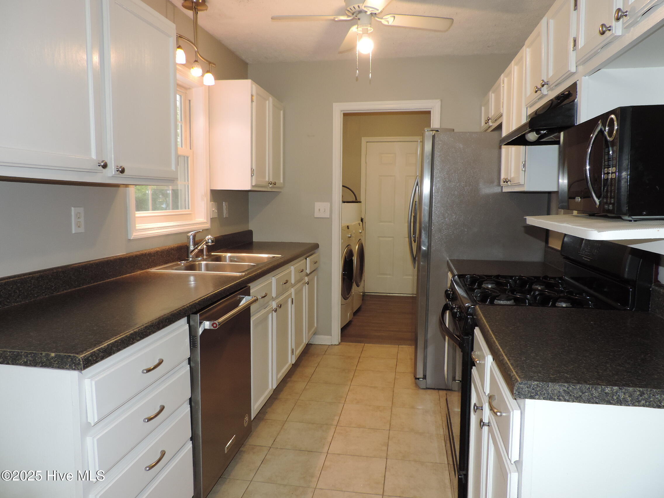 5801 County Line Road,New Bern