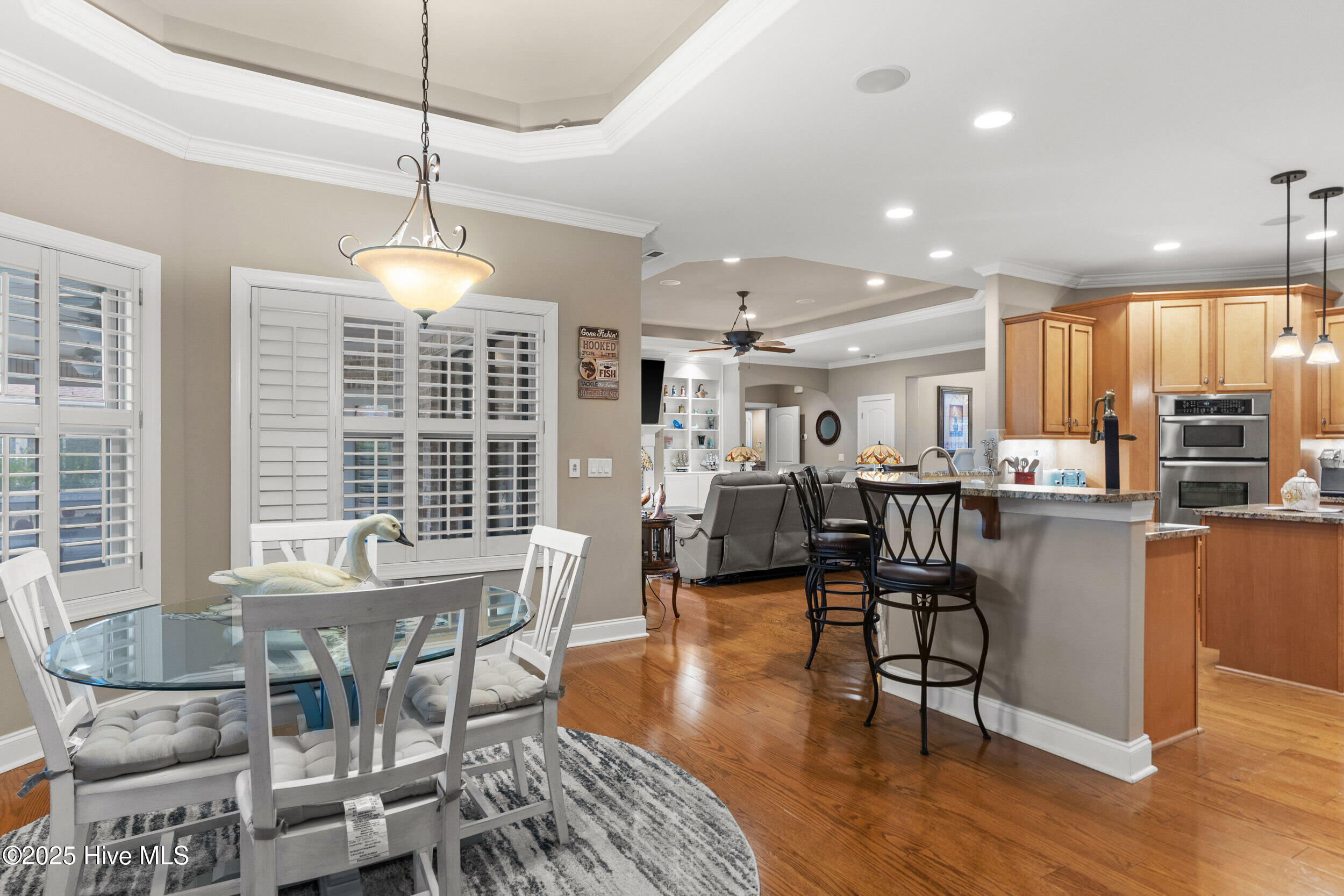 100543015 | Photo 13