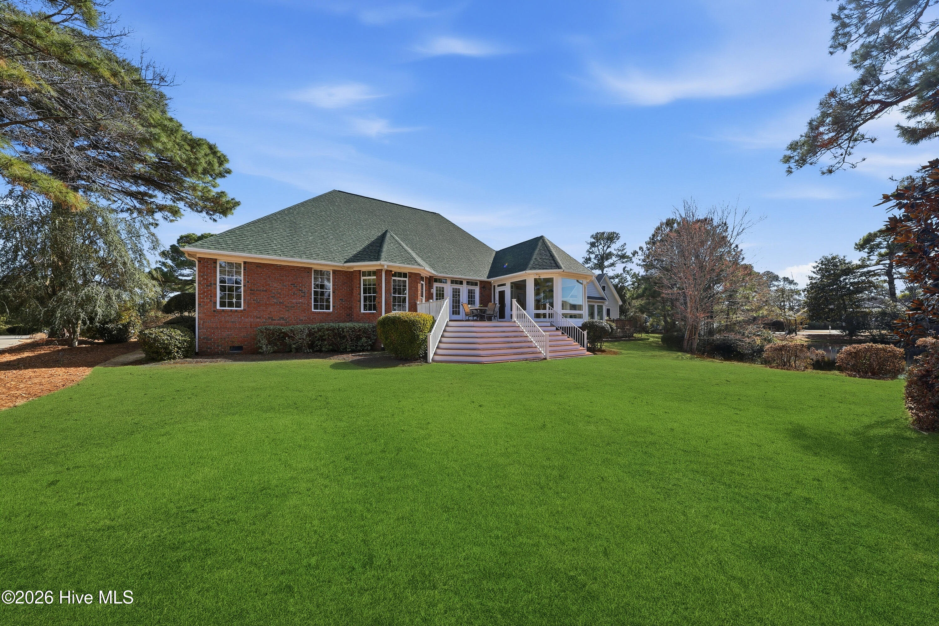 100558139 | Photo 18