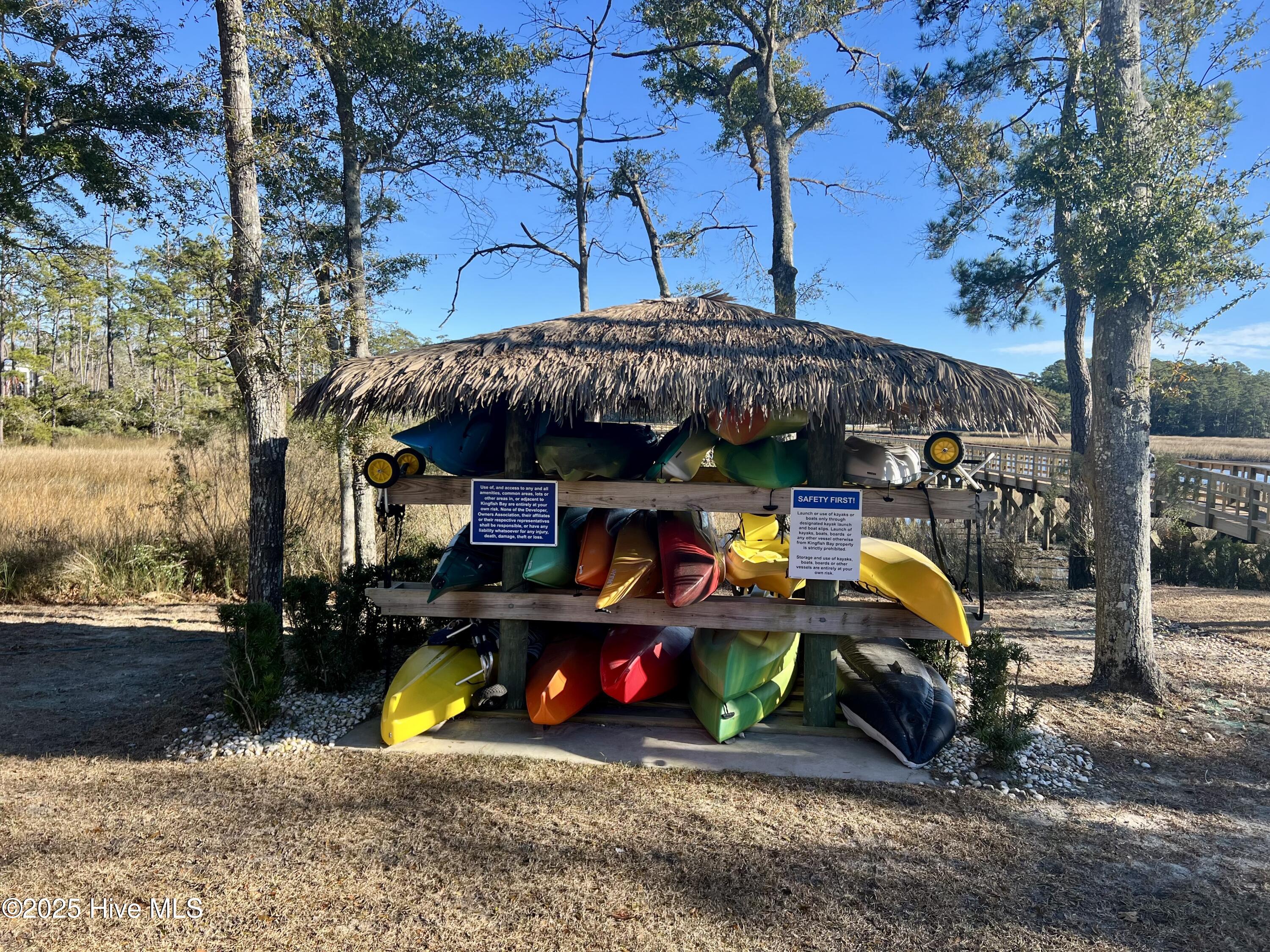 100546401 | Photo 28