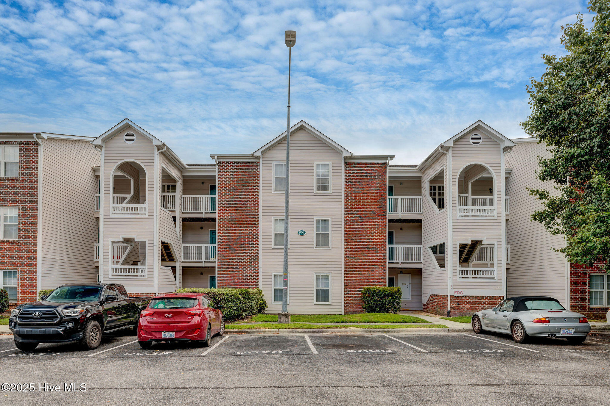 Property at 902 Litchfield Way