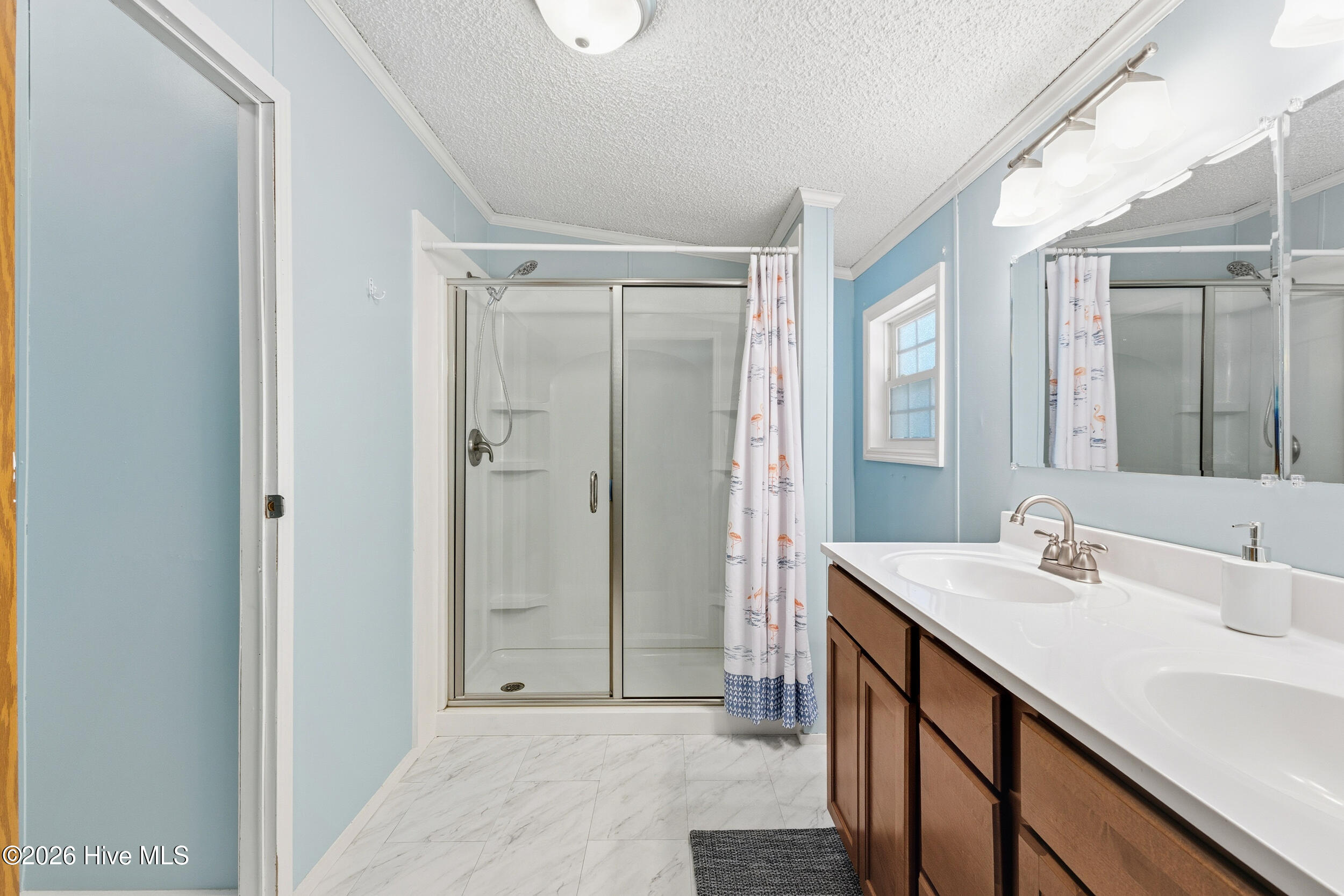 100552132 | Photo 19