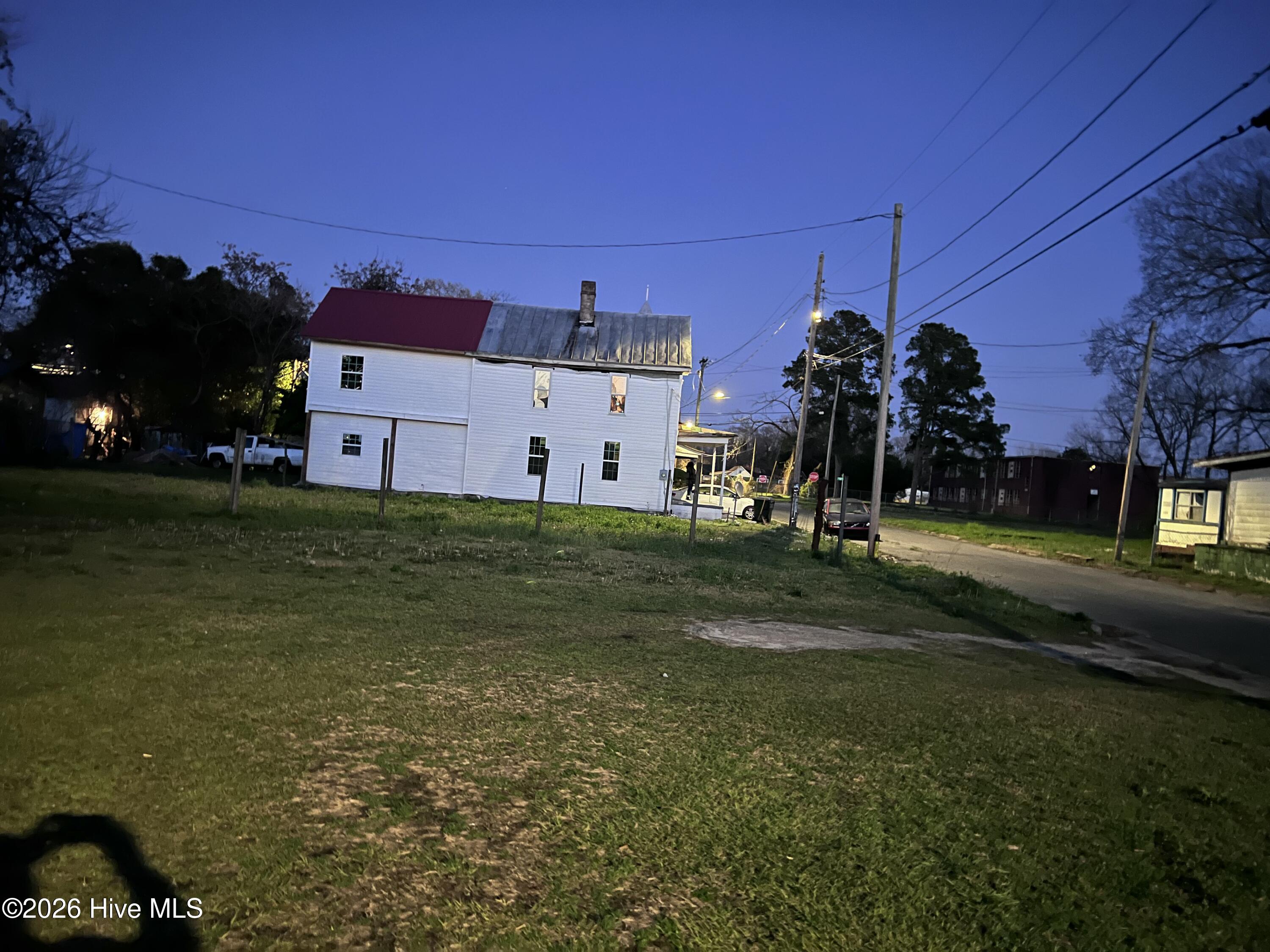 Homes for sale in Kinston, NC | 510 Thompson St, Kinston, NC 28501 | MLS# 100546027