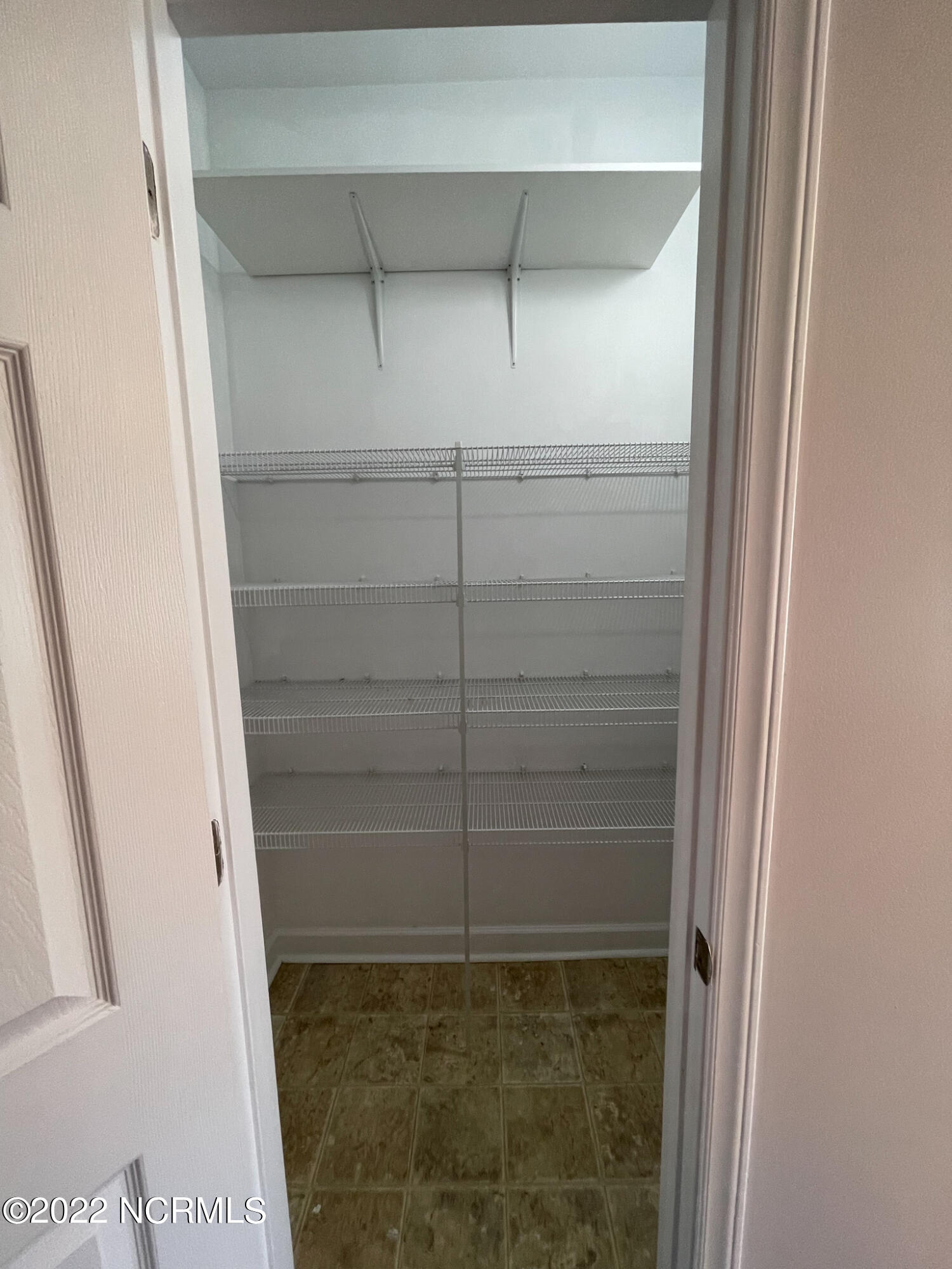 100555173 | Photo 13