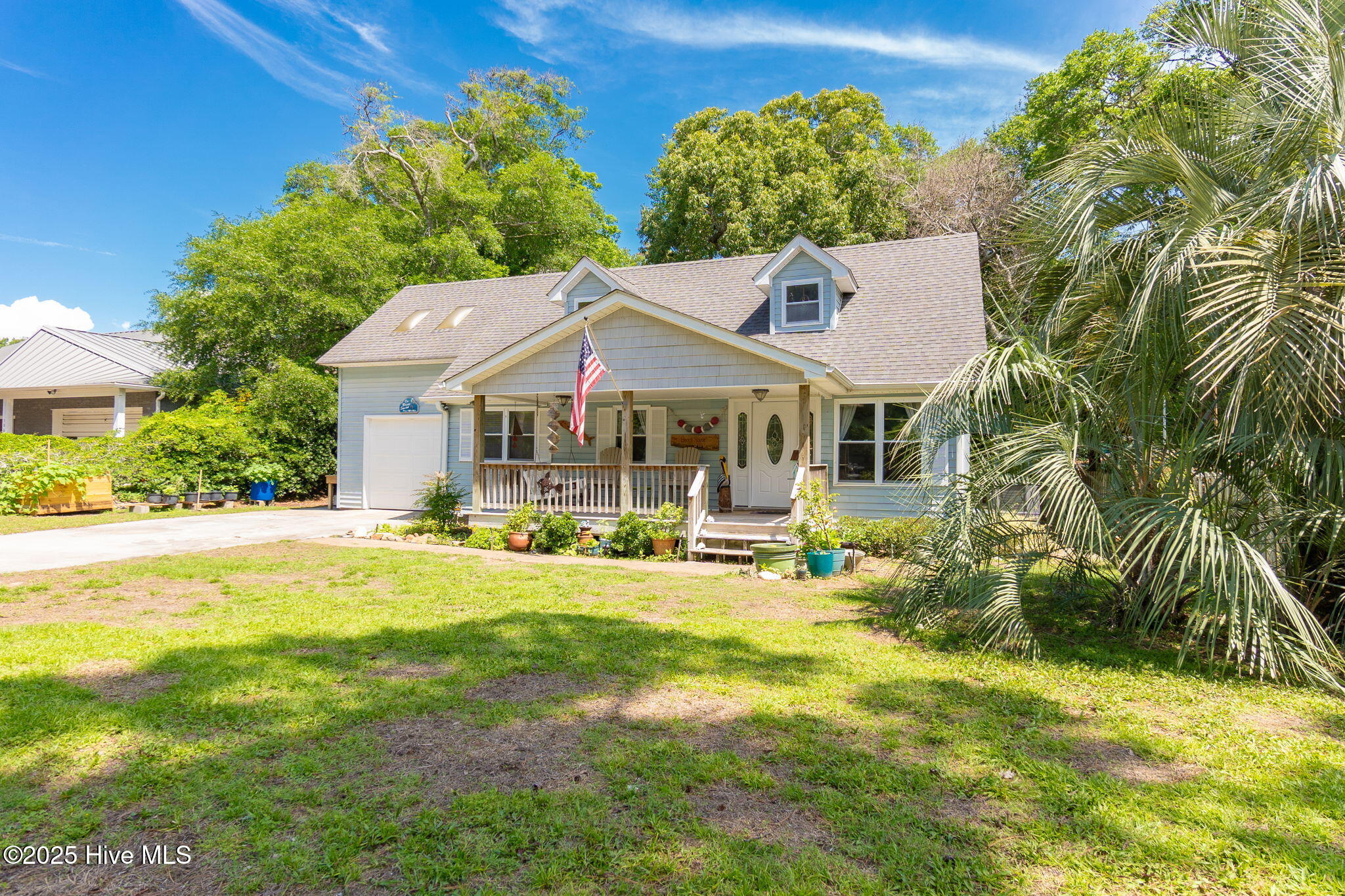 2-web-or-mls-chadwick-visuals-104-elm-ct