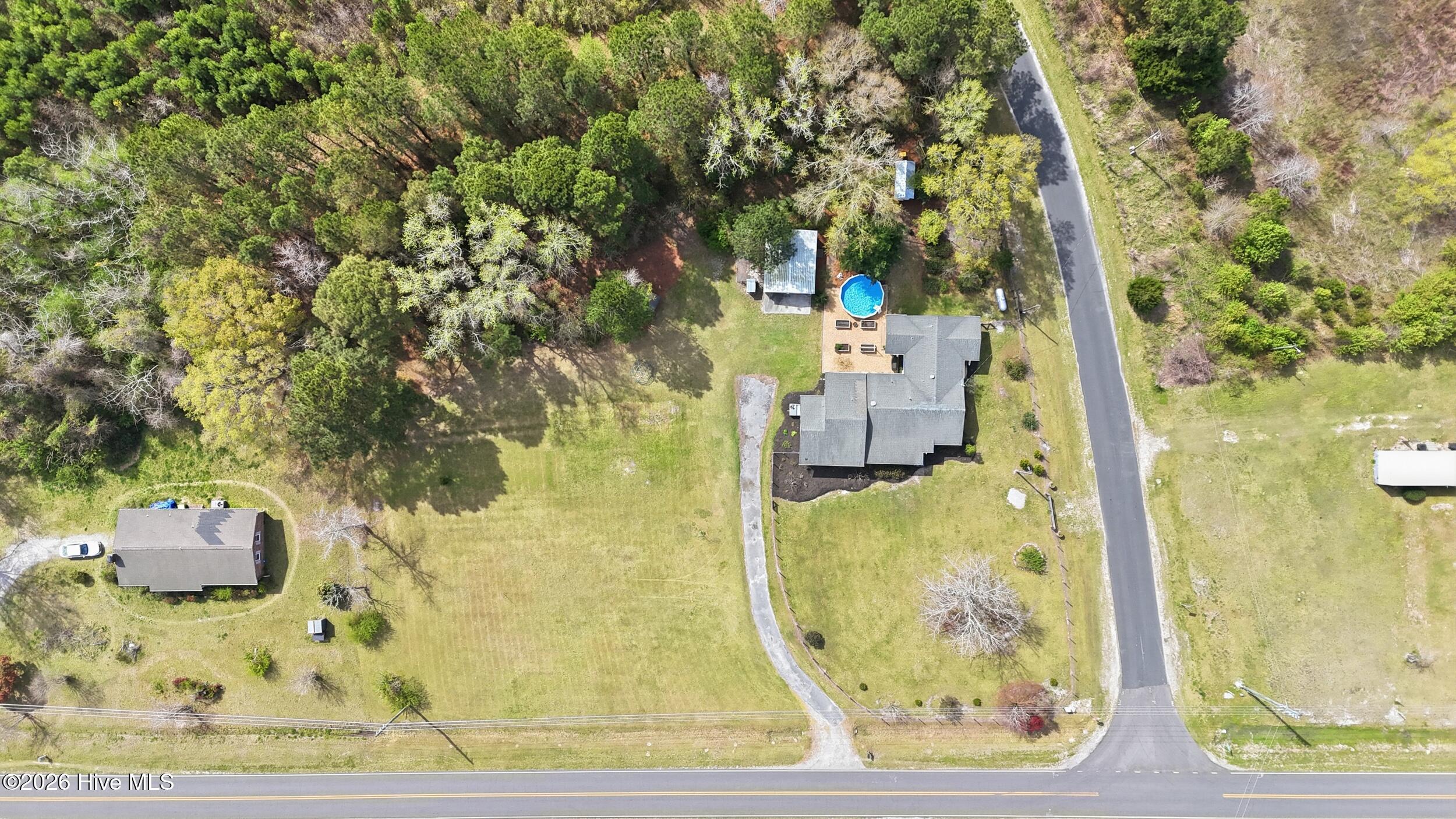 100562935 | Photo 49